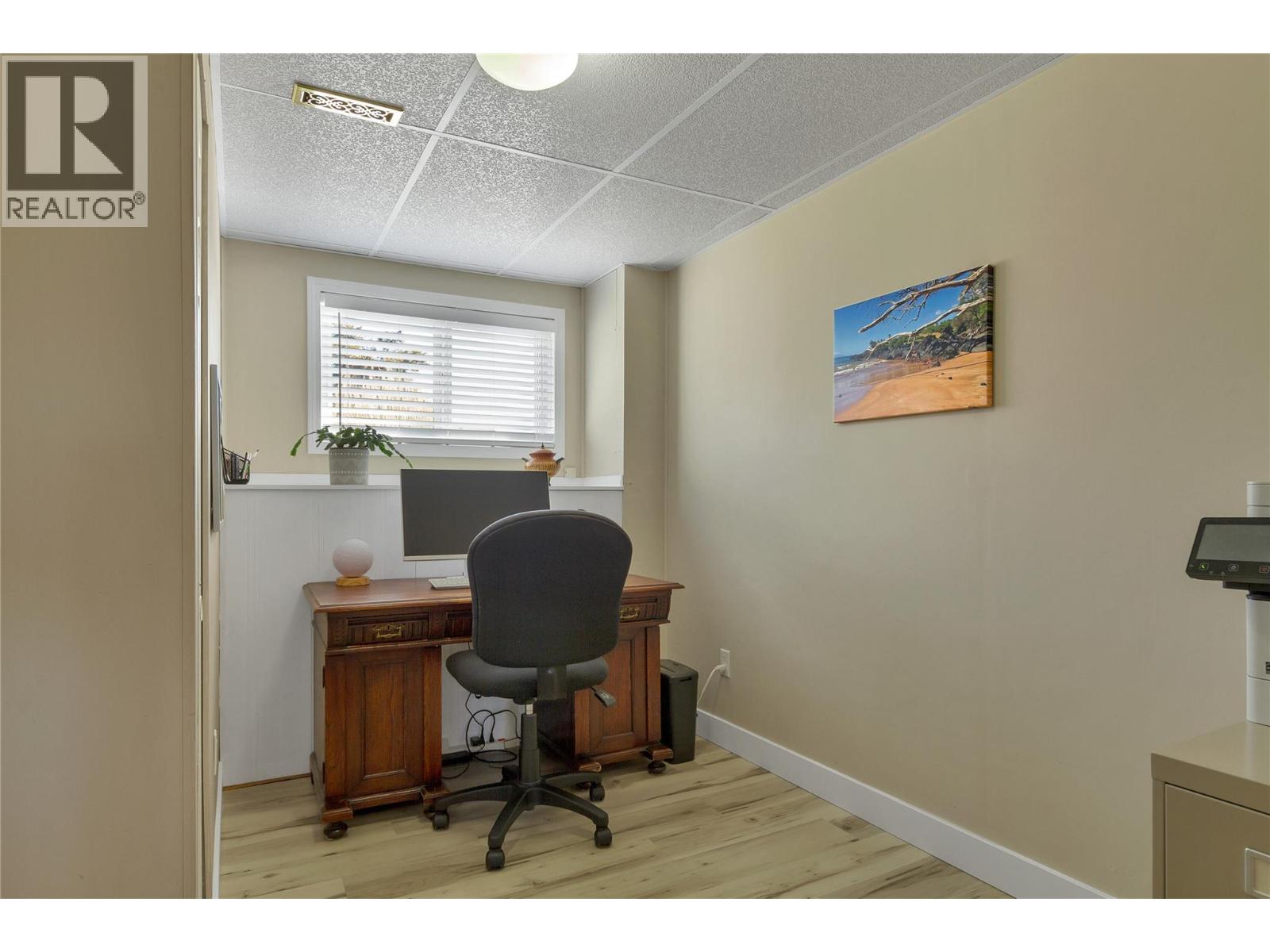 1303 41 Avenue Property Photo 45