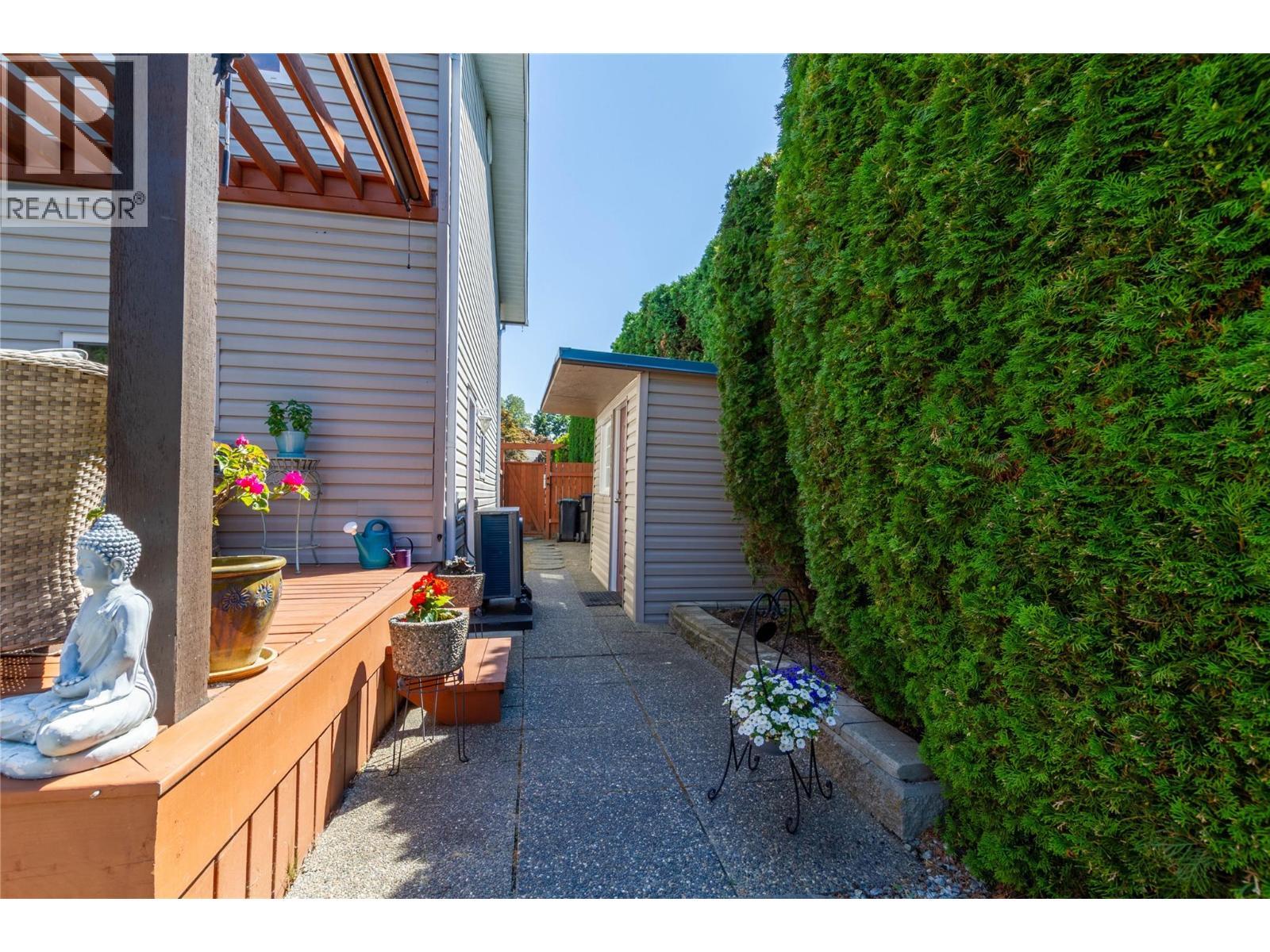 1303 41 Avenue Property Photo 53