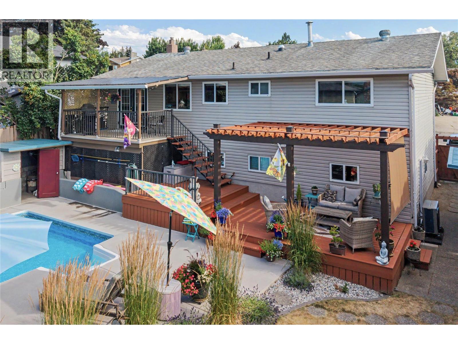 1303 41 Avenue Property Photo 55