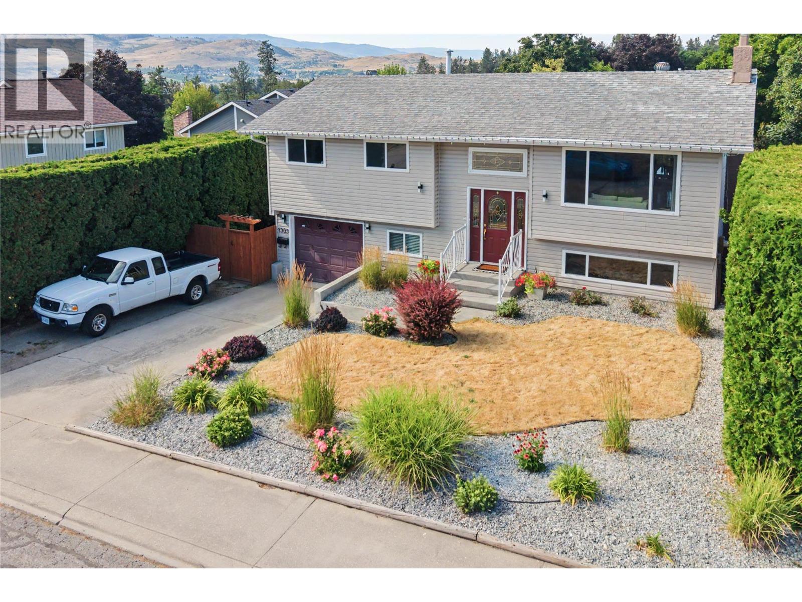 1303 41 Avenue Property Photo 79