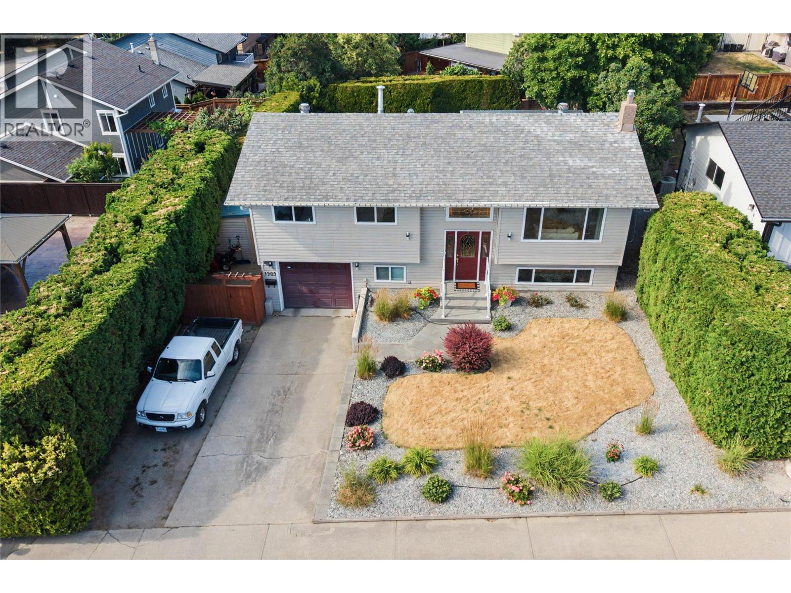 1303 41 Avenue Property Photo 80
