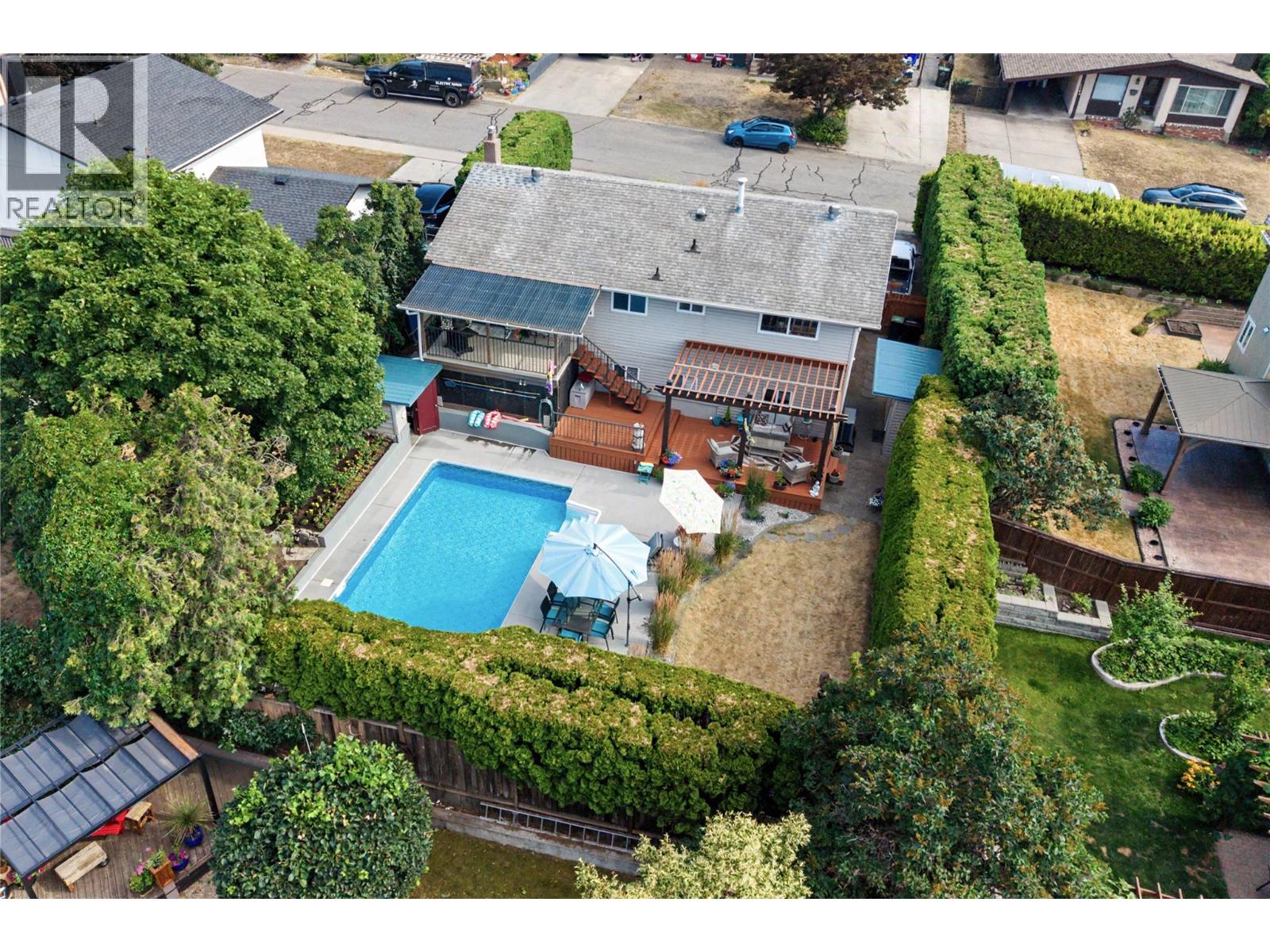 1303 41 Avenue Property Photo 84