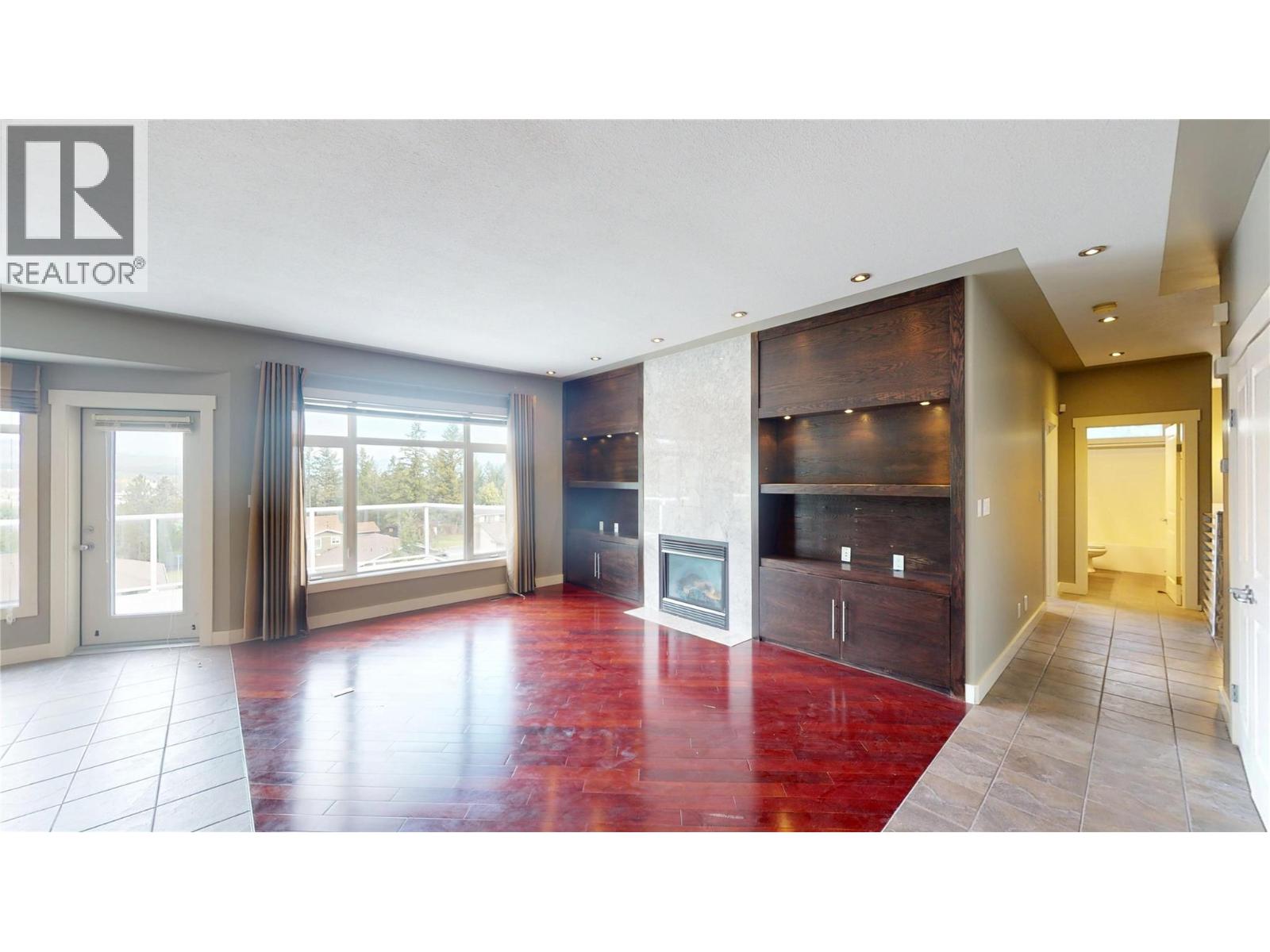 1631 Mt. Pyramid Crescent Property Photo 14