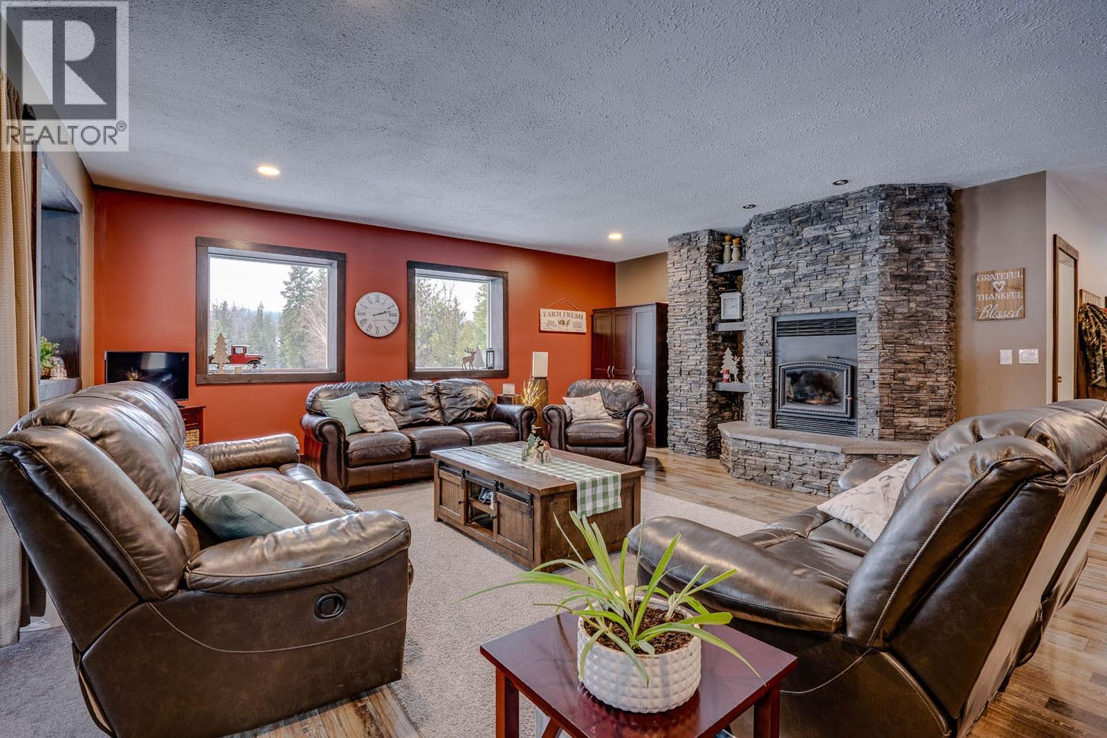 26 Byers Road Property Photo 12