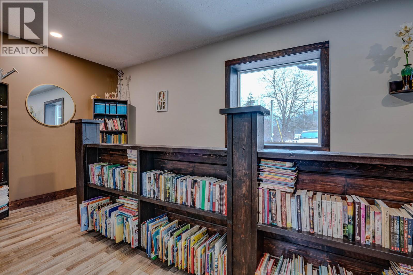 26 Byers Road Property Photo 18