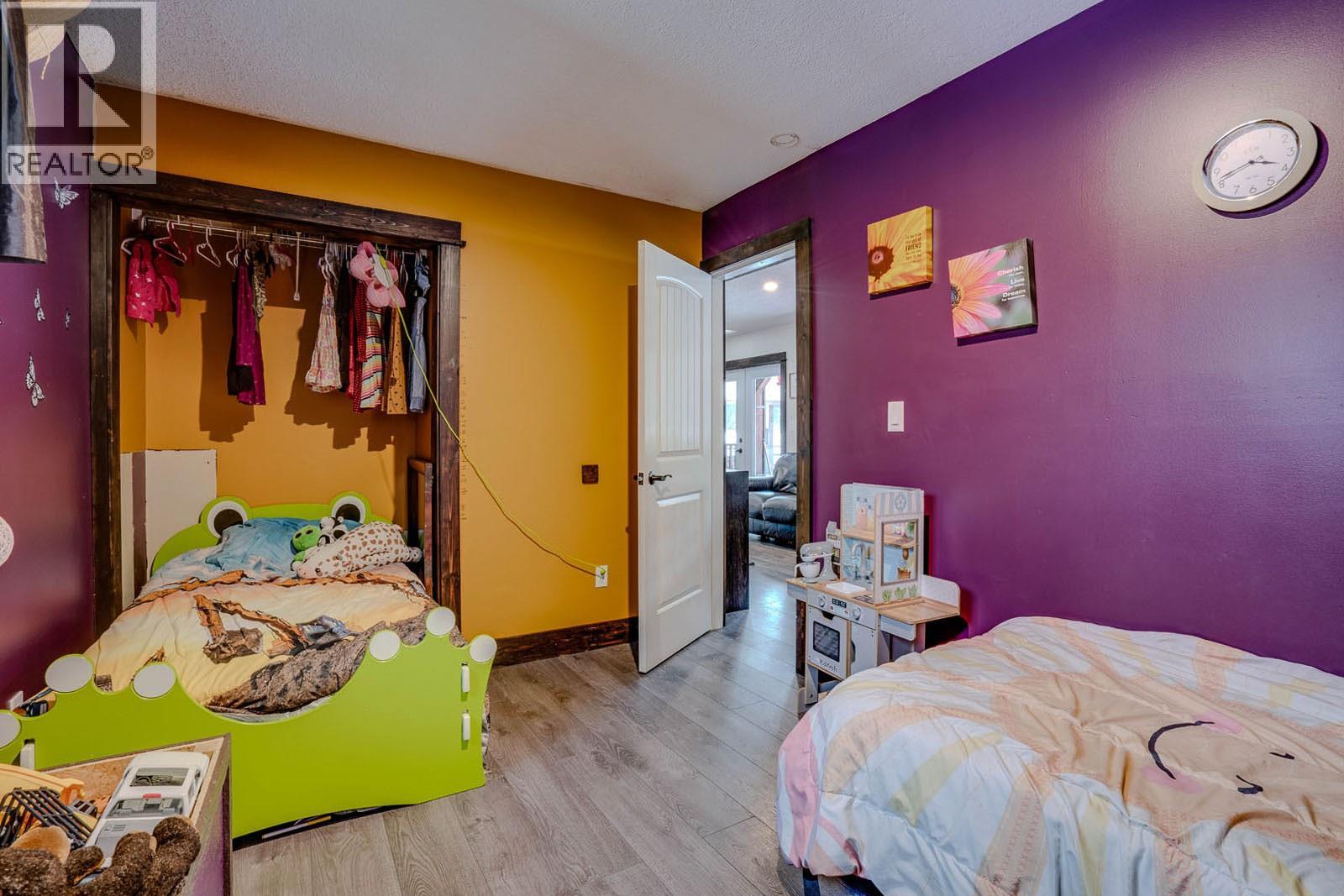 26 Byers Road Property Photo 23