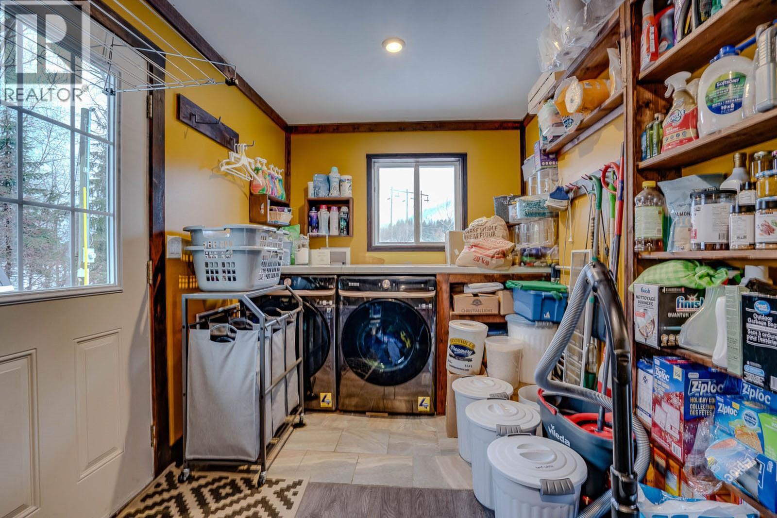 26 Byers Road Property Photo 25
