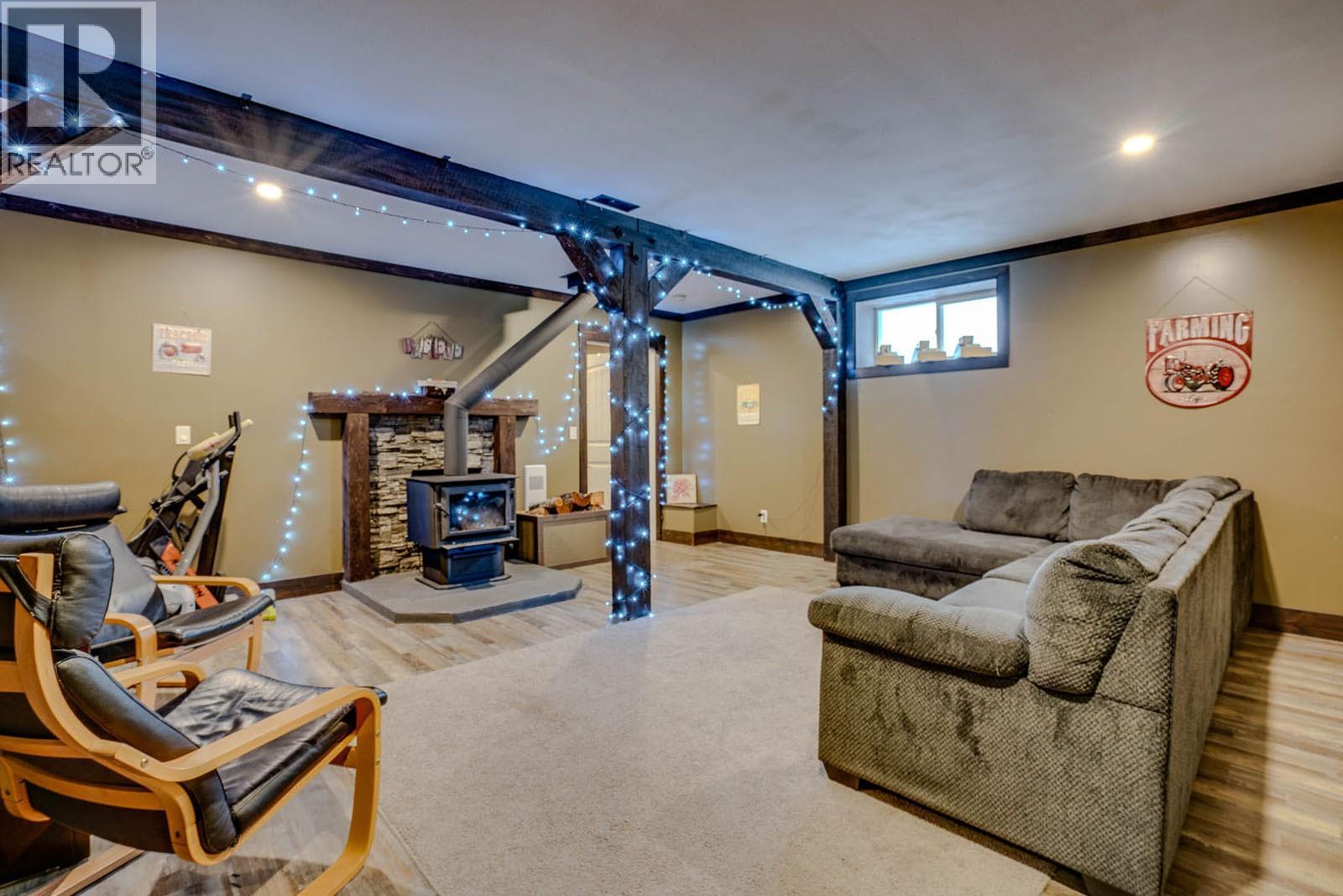 26 Byers Road Property Photo 28