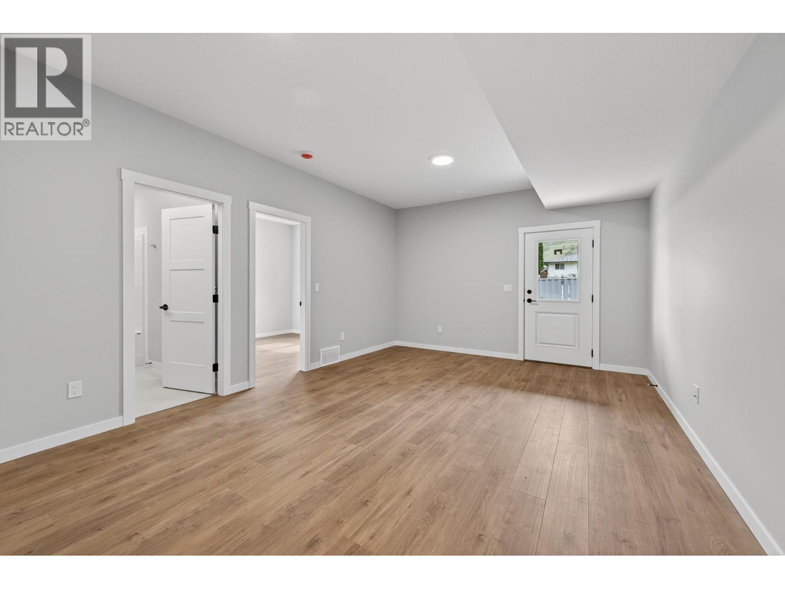 3279 B Schubert Road Property Photo 19