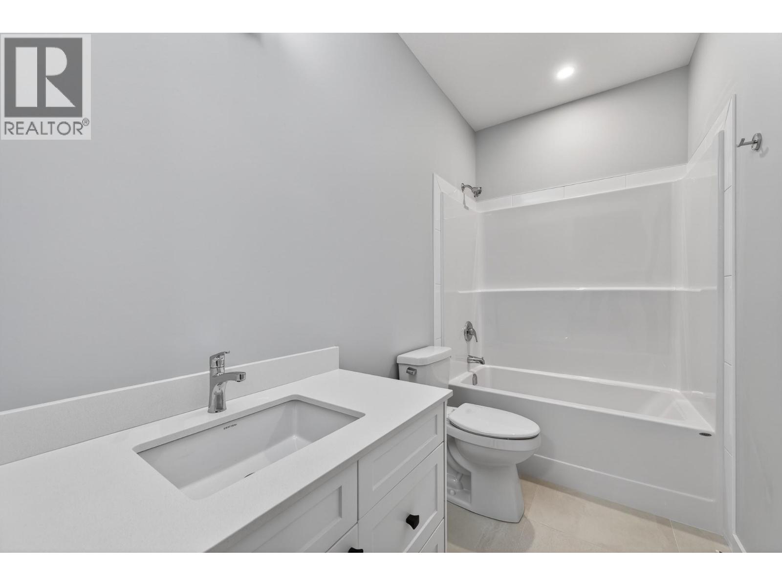 3279 B Schubert Road Property Photo 23