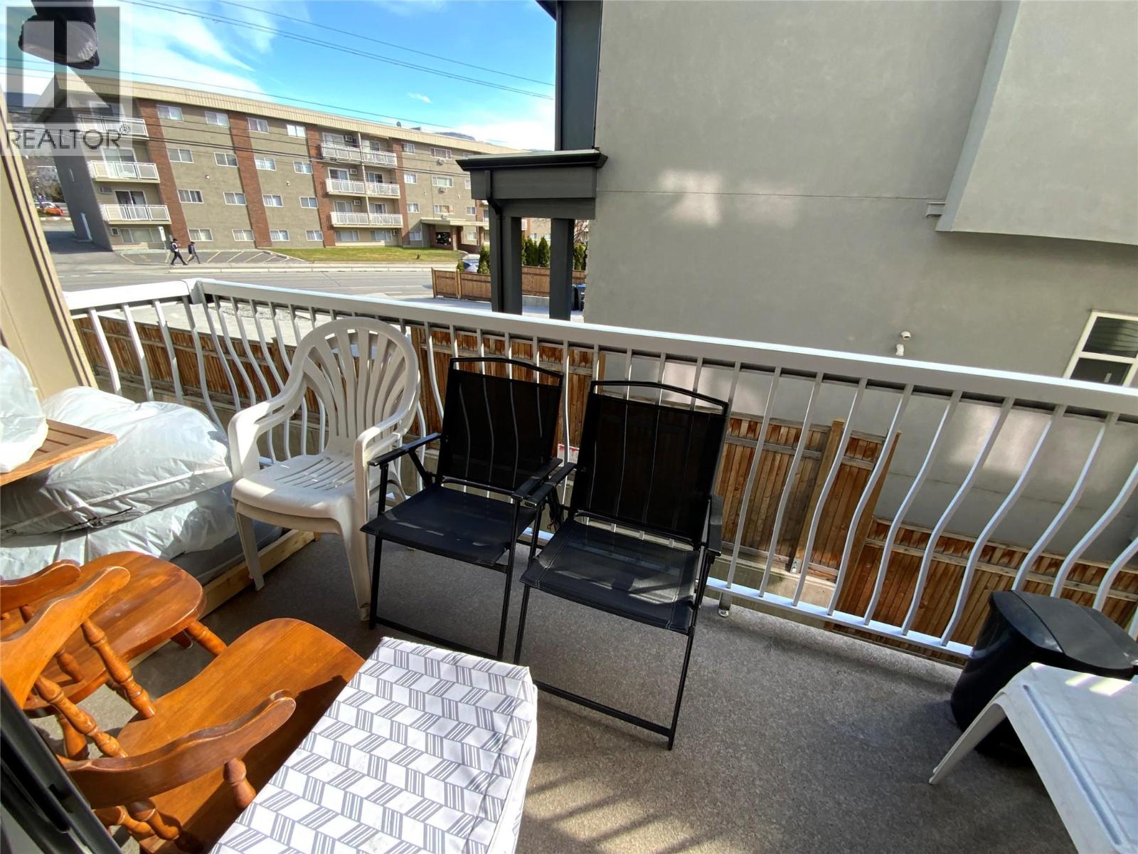 803 Fairview Road Unit# 203 Property Photo 6
