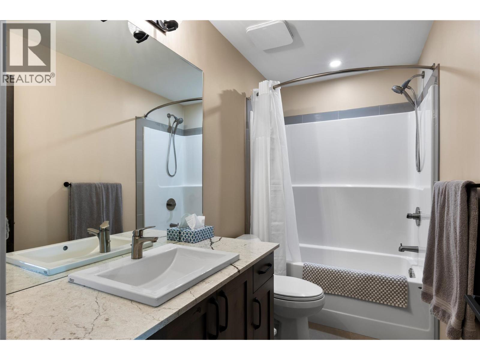5050 Valley Drive Unit# 2 Property Photo 29