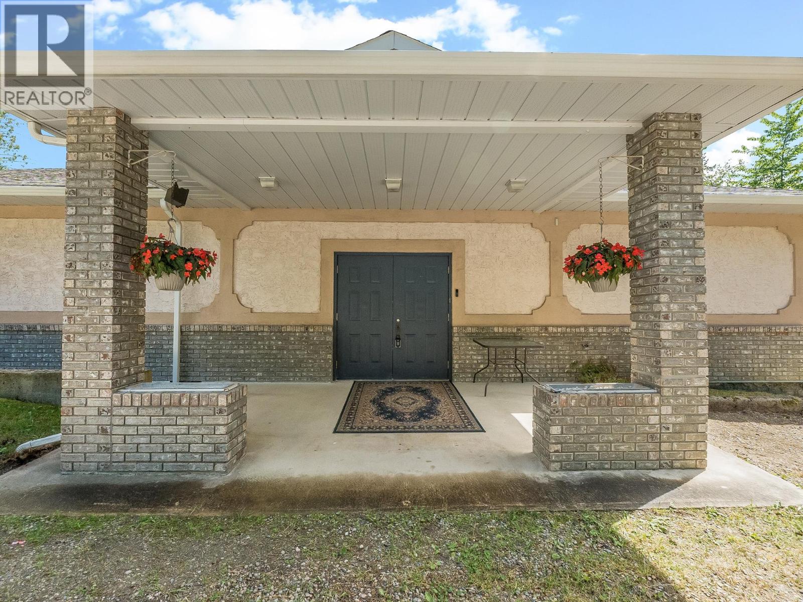 5648 Longbeach Road Property Photo 48
