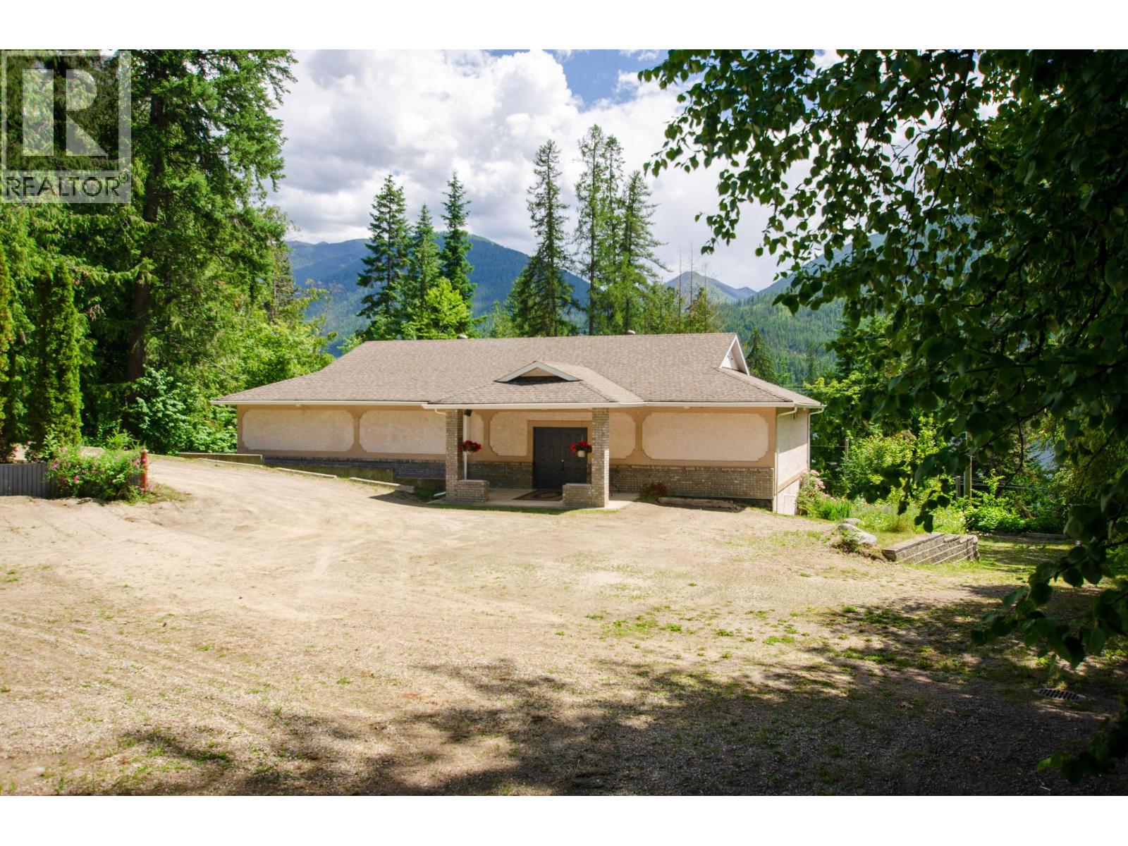 5648 Longbeach Road Property Photo 61
