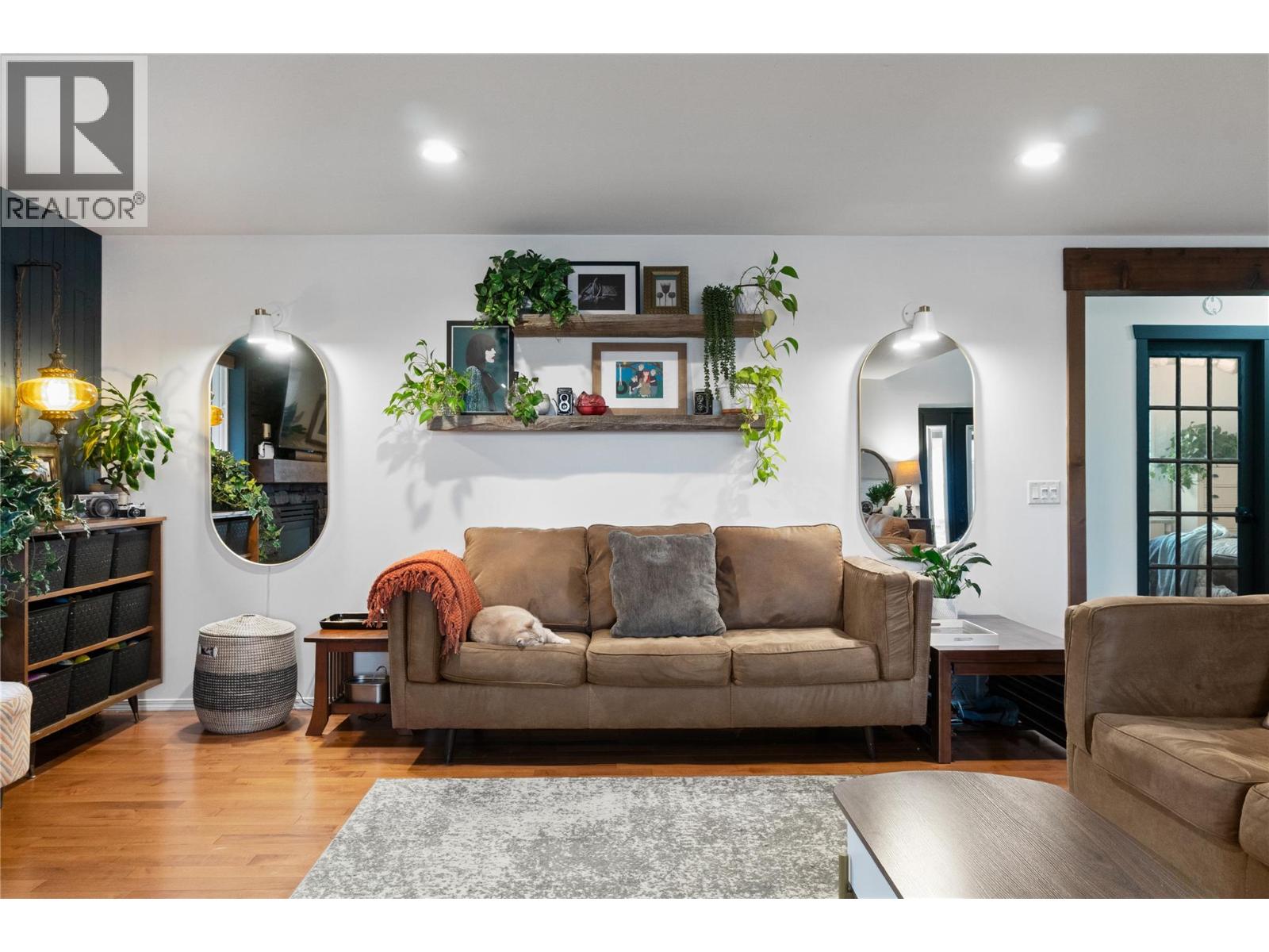 3960 50 Street Ne Property Photo 13