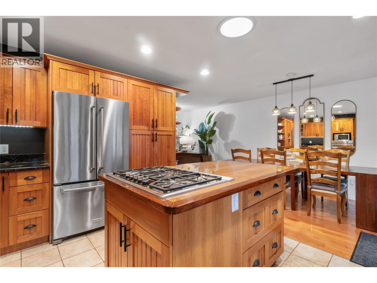 3960 50 Street Ne Property Photo 18