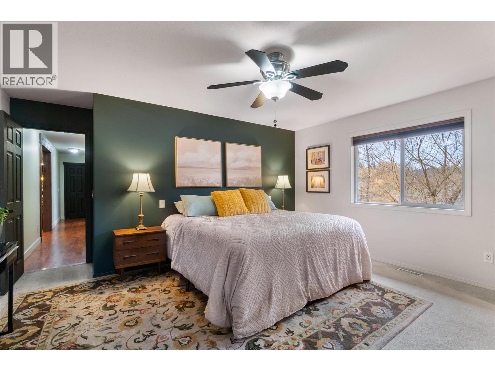 3960 50 Street Ne Property Photo 21