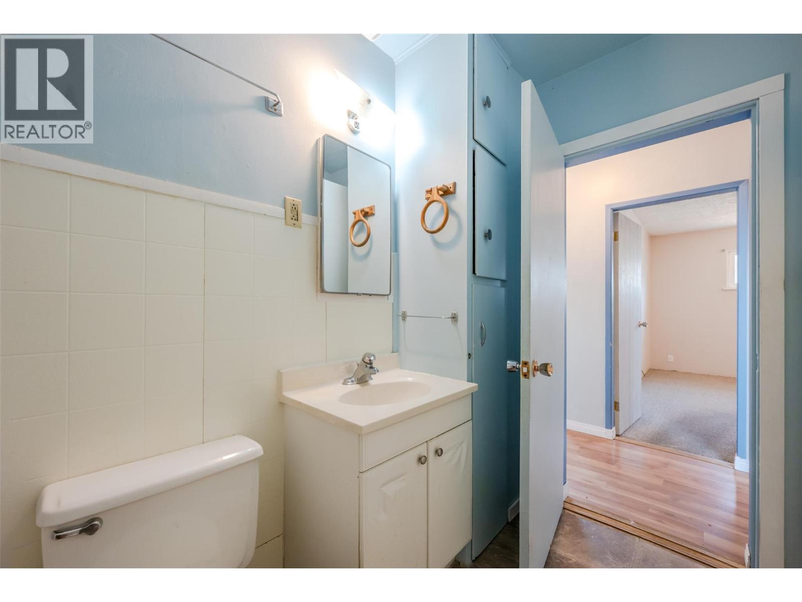 8903 74th Avenue Property Photo 16