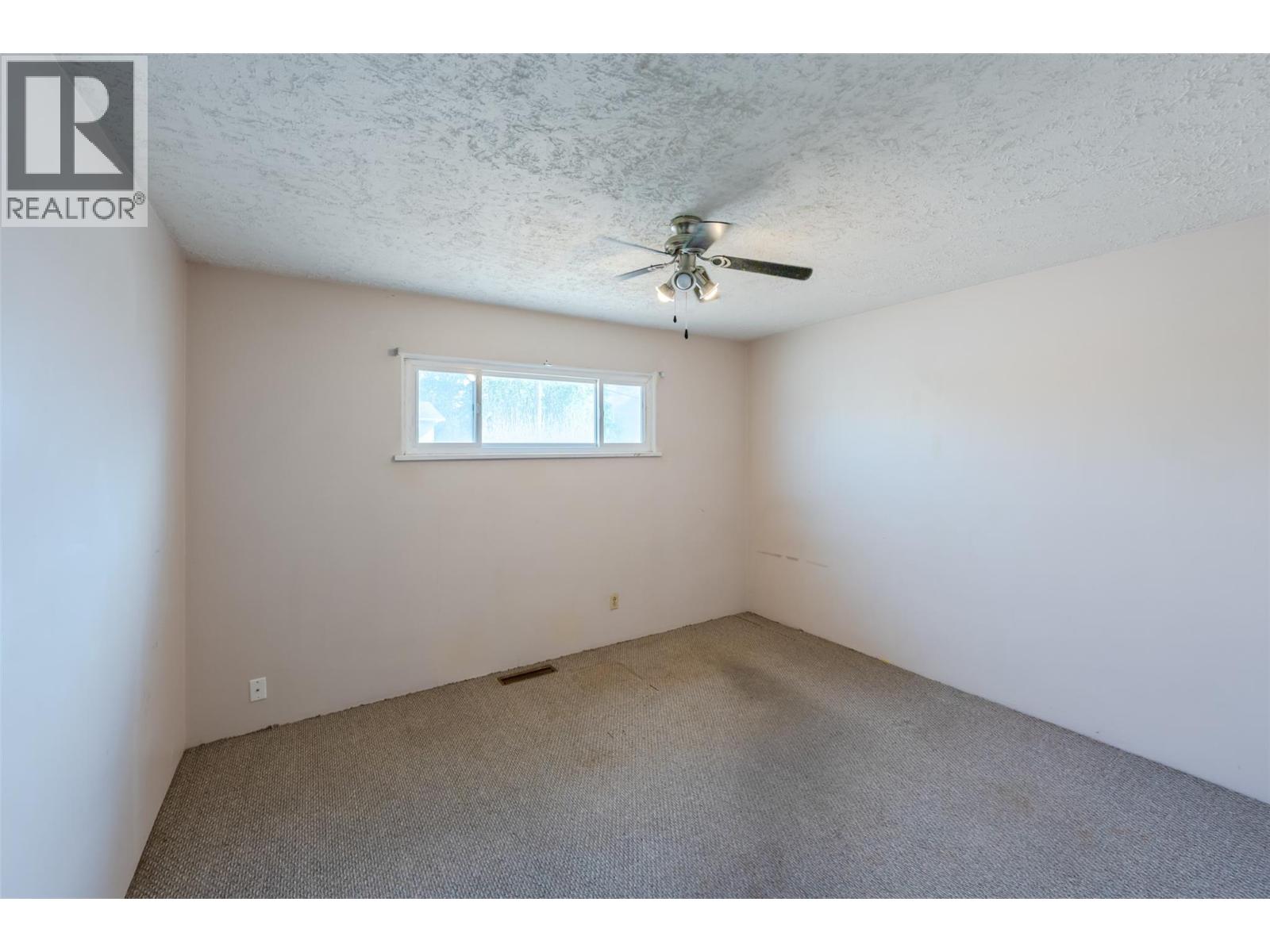 8903 74th Avenue Property Photo 18