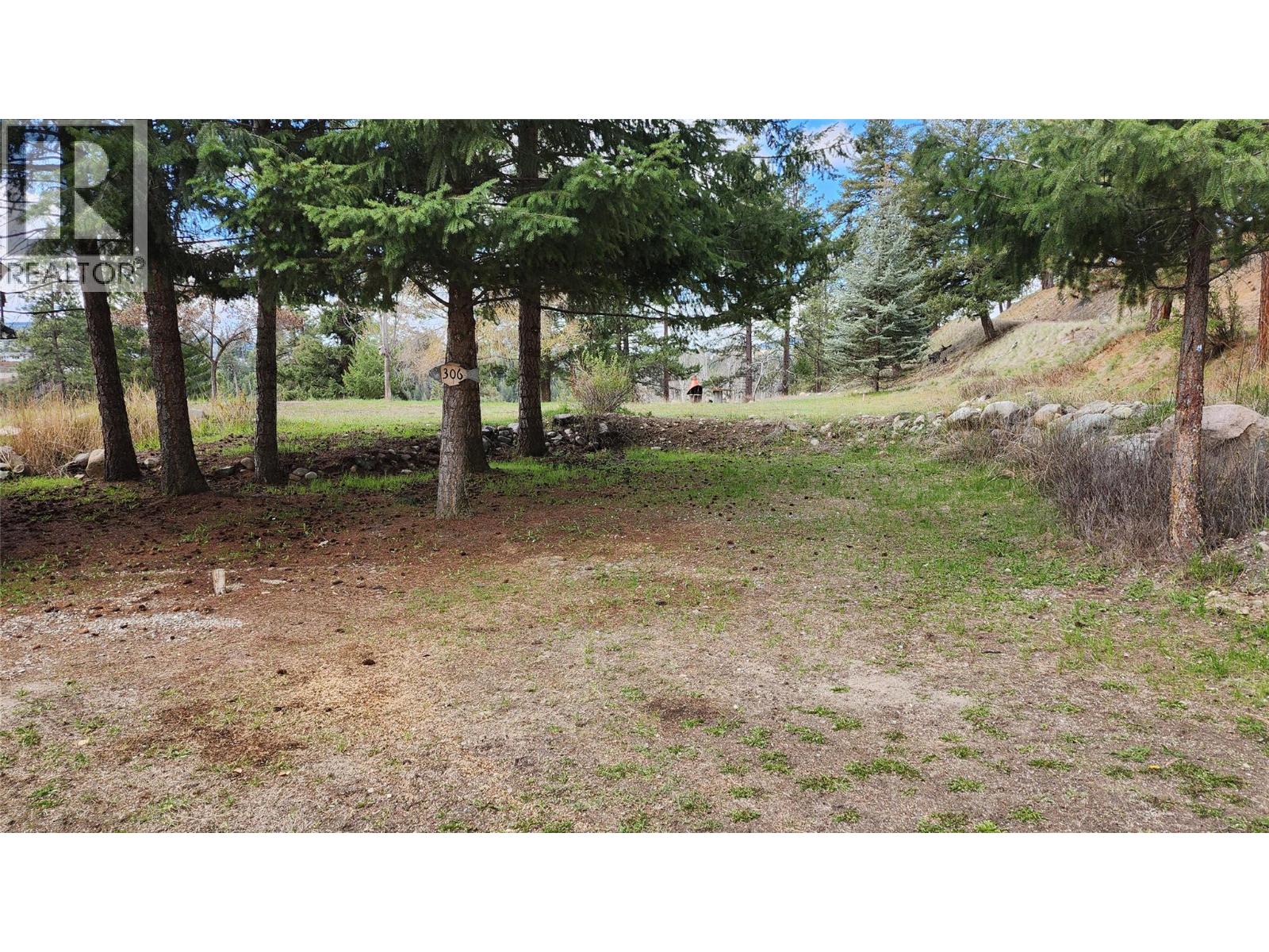 306 Jacobson Road Property Photo 3