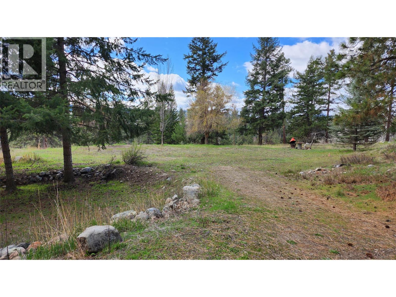 306 Jacobson Road Property Photo 4