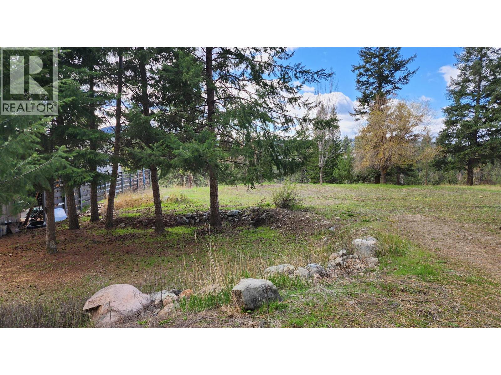 306 Jacobson Road Property Photo 5