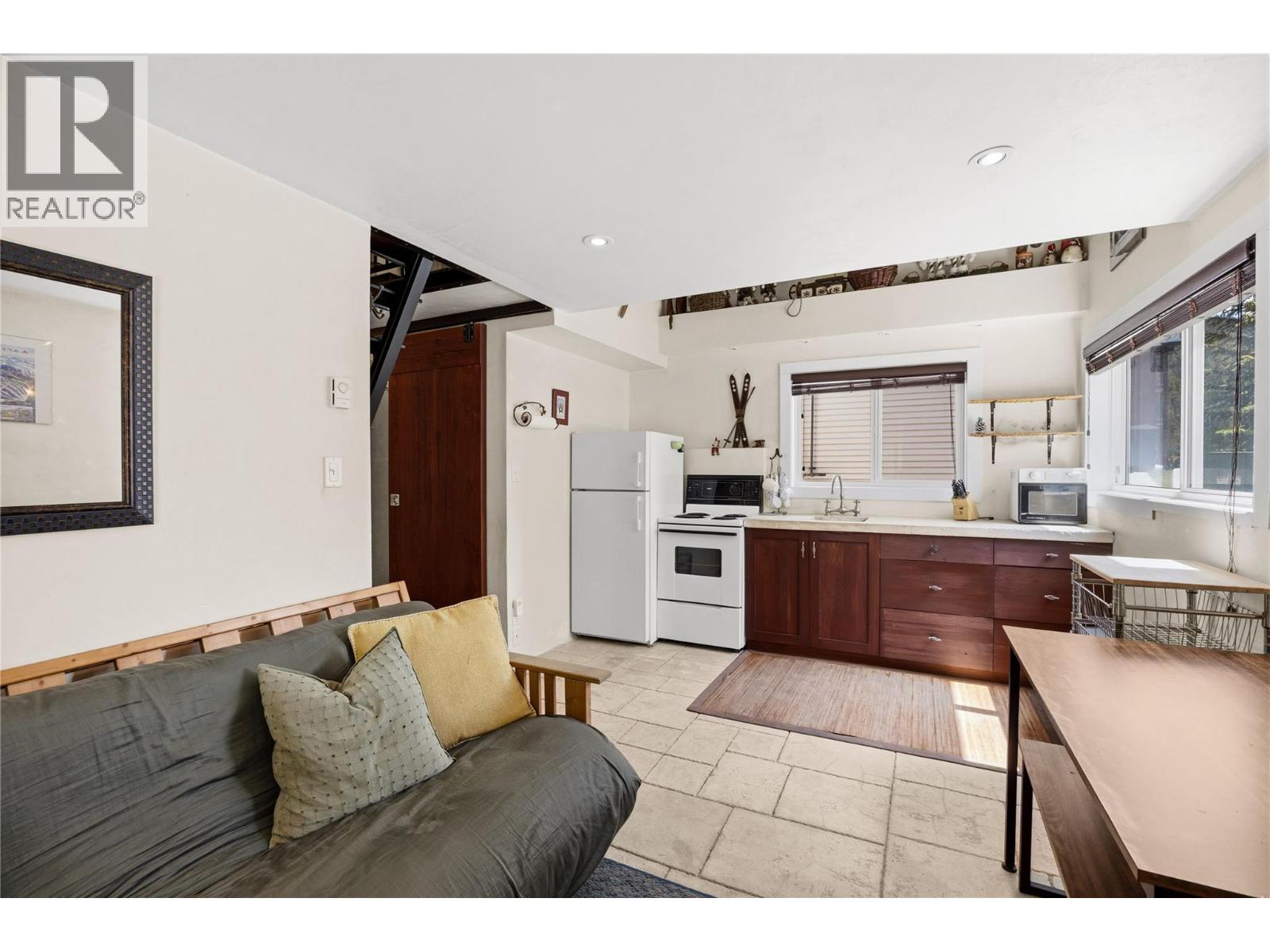 156 Clearview Road Unit# 103a Property Photo 4