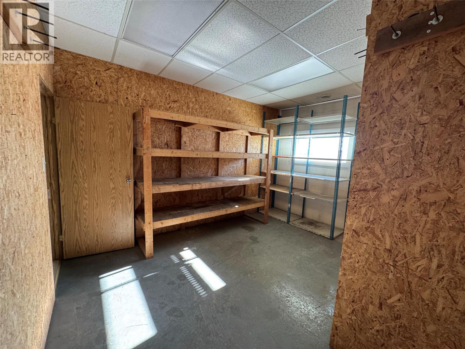 1005 Spinney Drive Property Photo 6