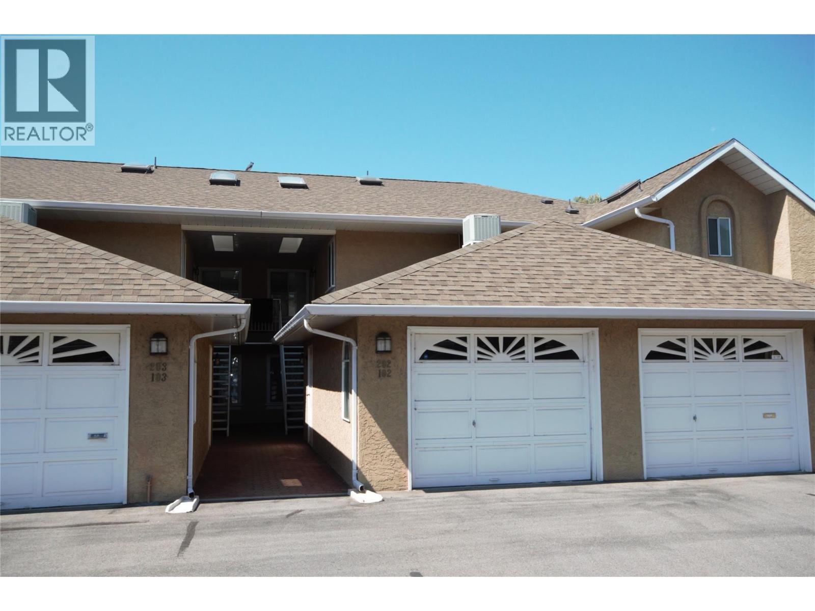 320 BRANDON Avenue Unit# 202