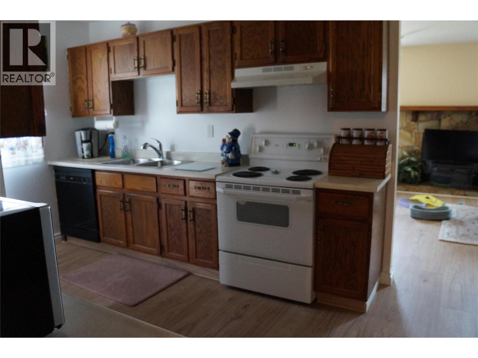 1243 Pinyon Road Property Photo 5
