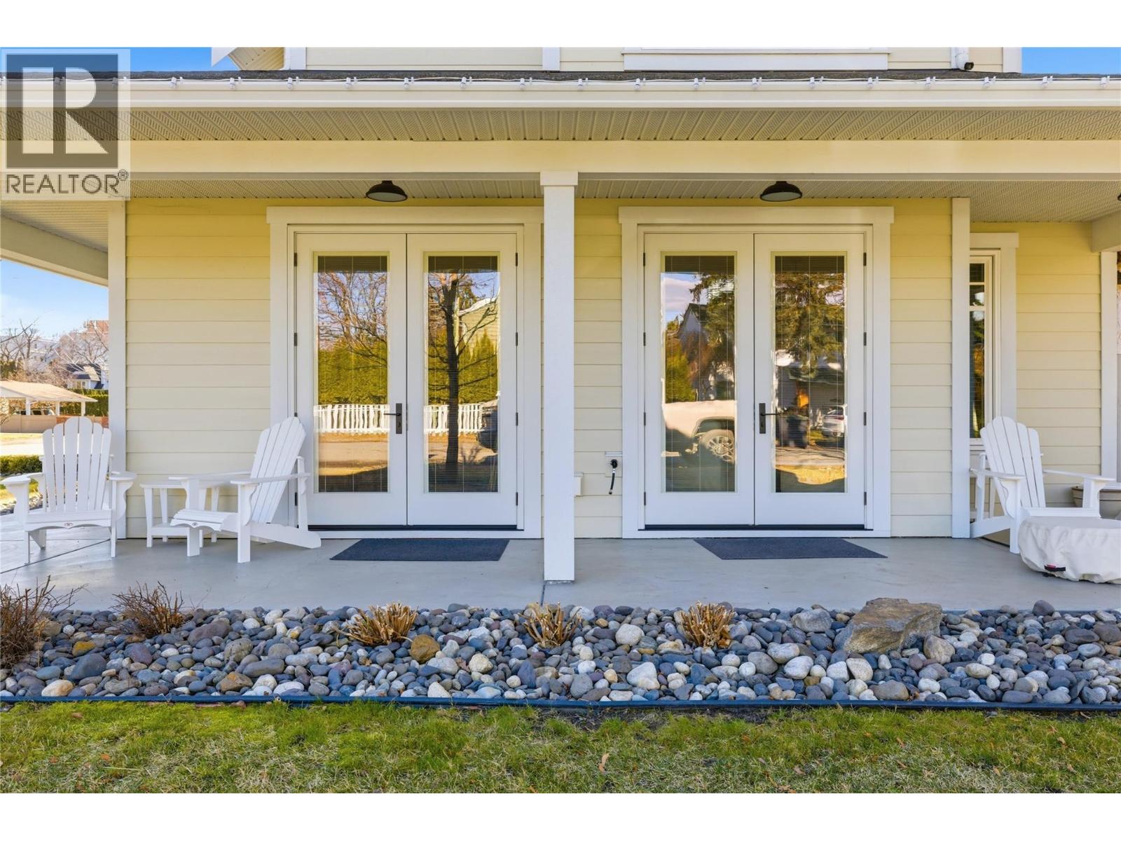 2050 Long Street Property Photo 10