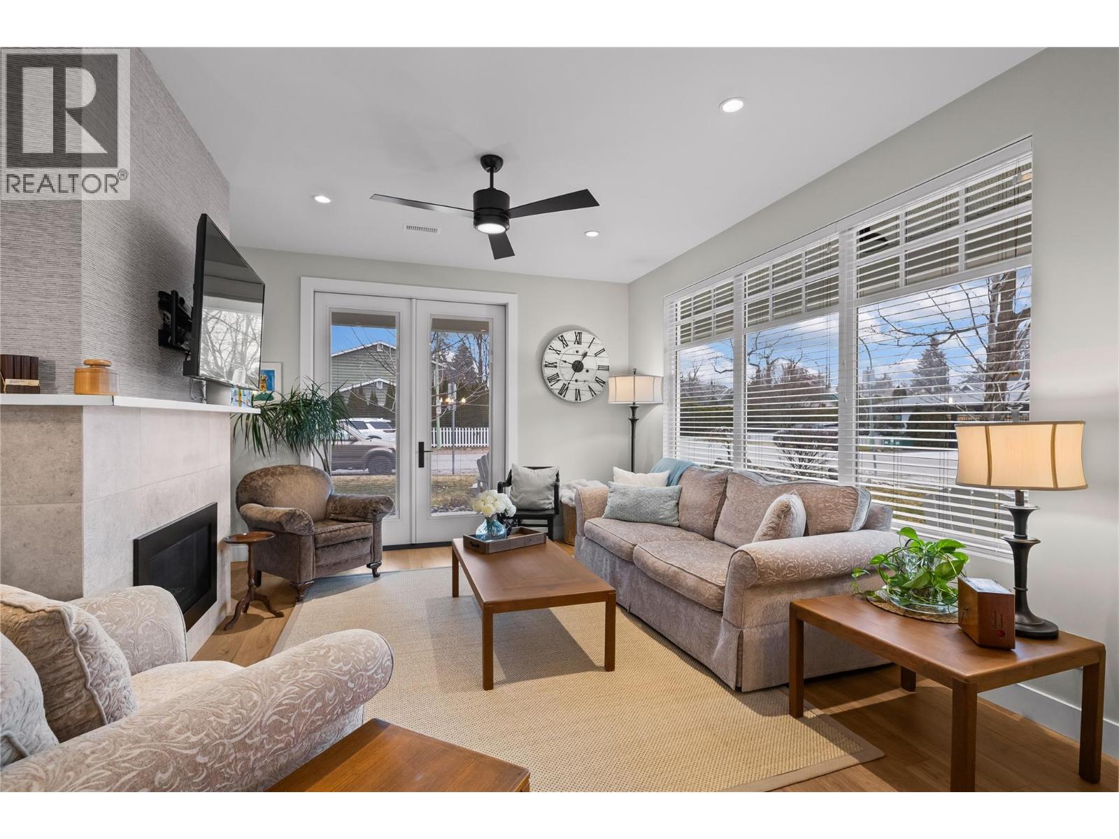2050 Long Street Property Photo 22