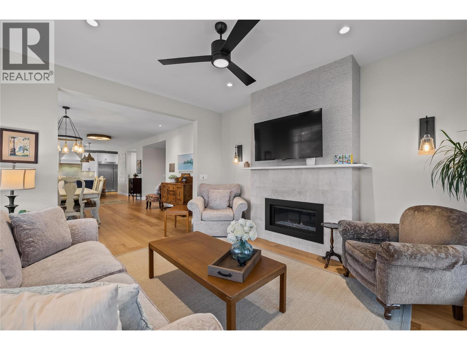 2050 Long Street Property Photo 23