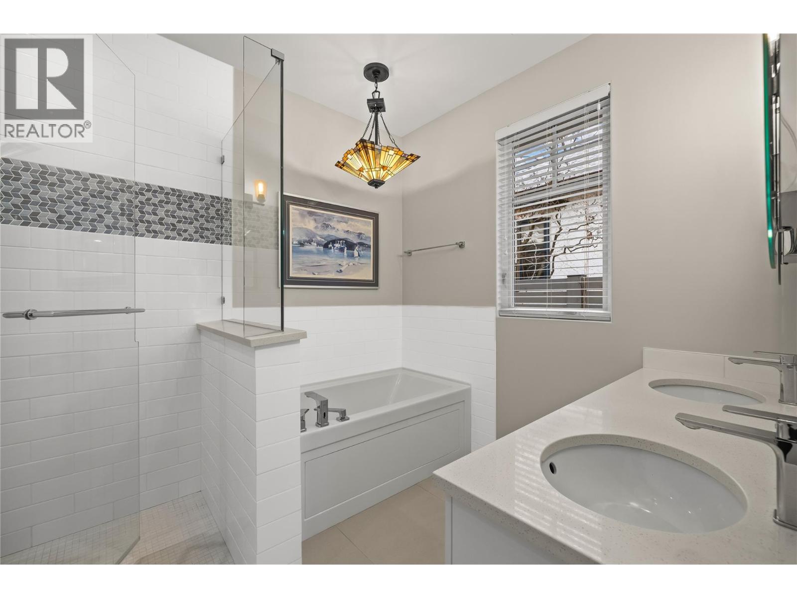 2050 Long Street Property Photo 29