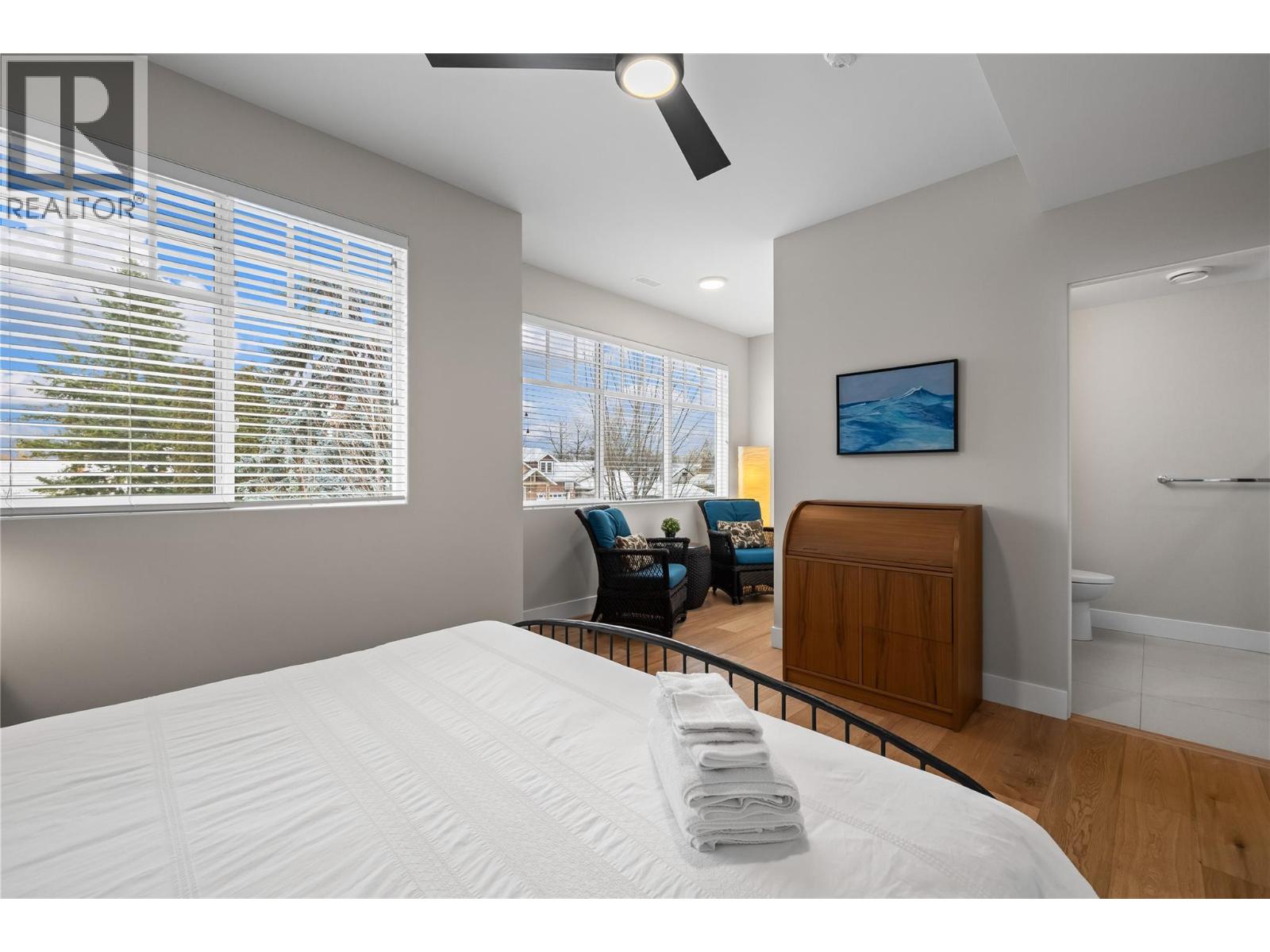 2050 Long Street Property Photo 35