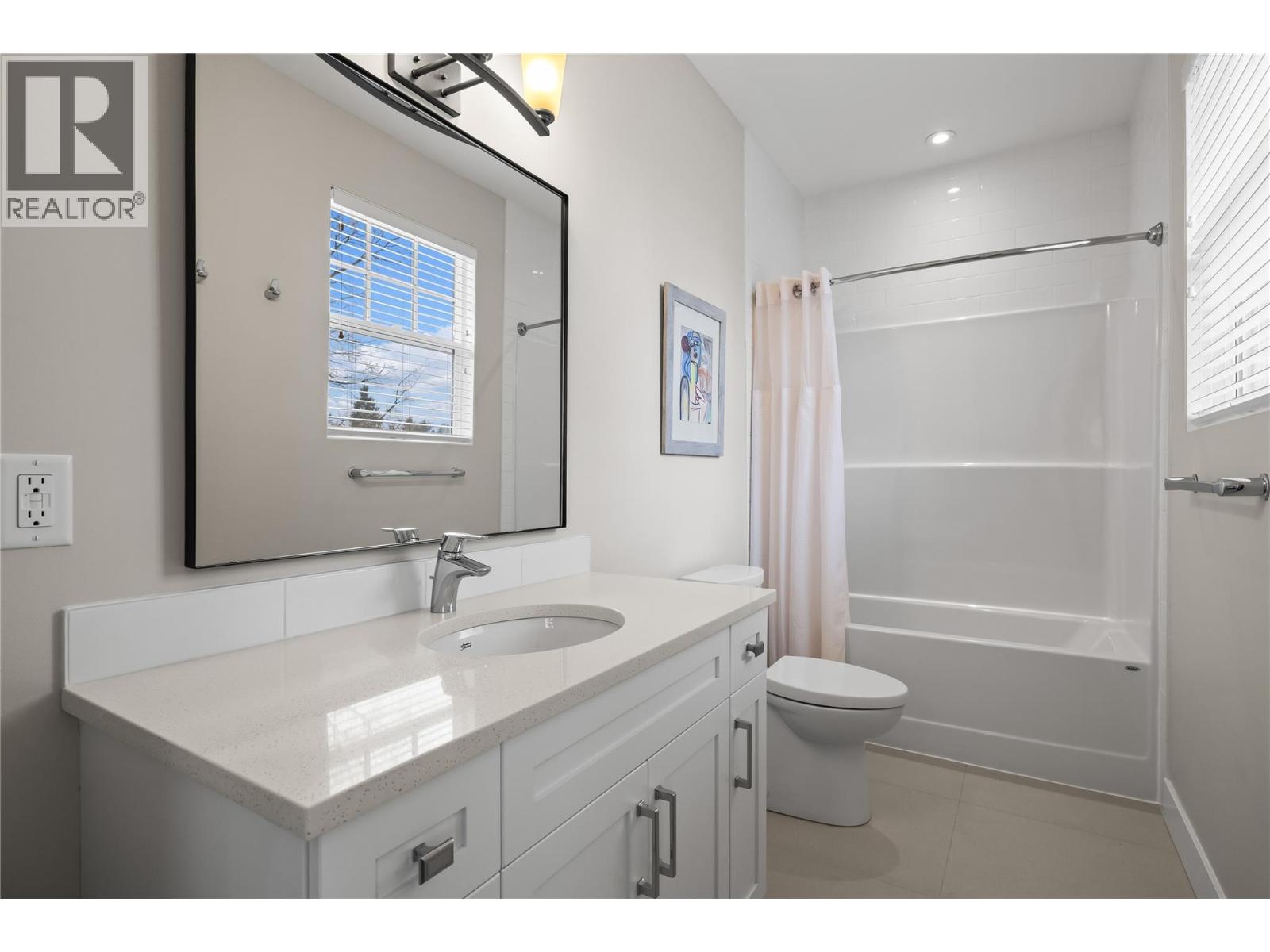 2050 Long Street Property Photo 38