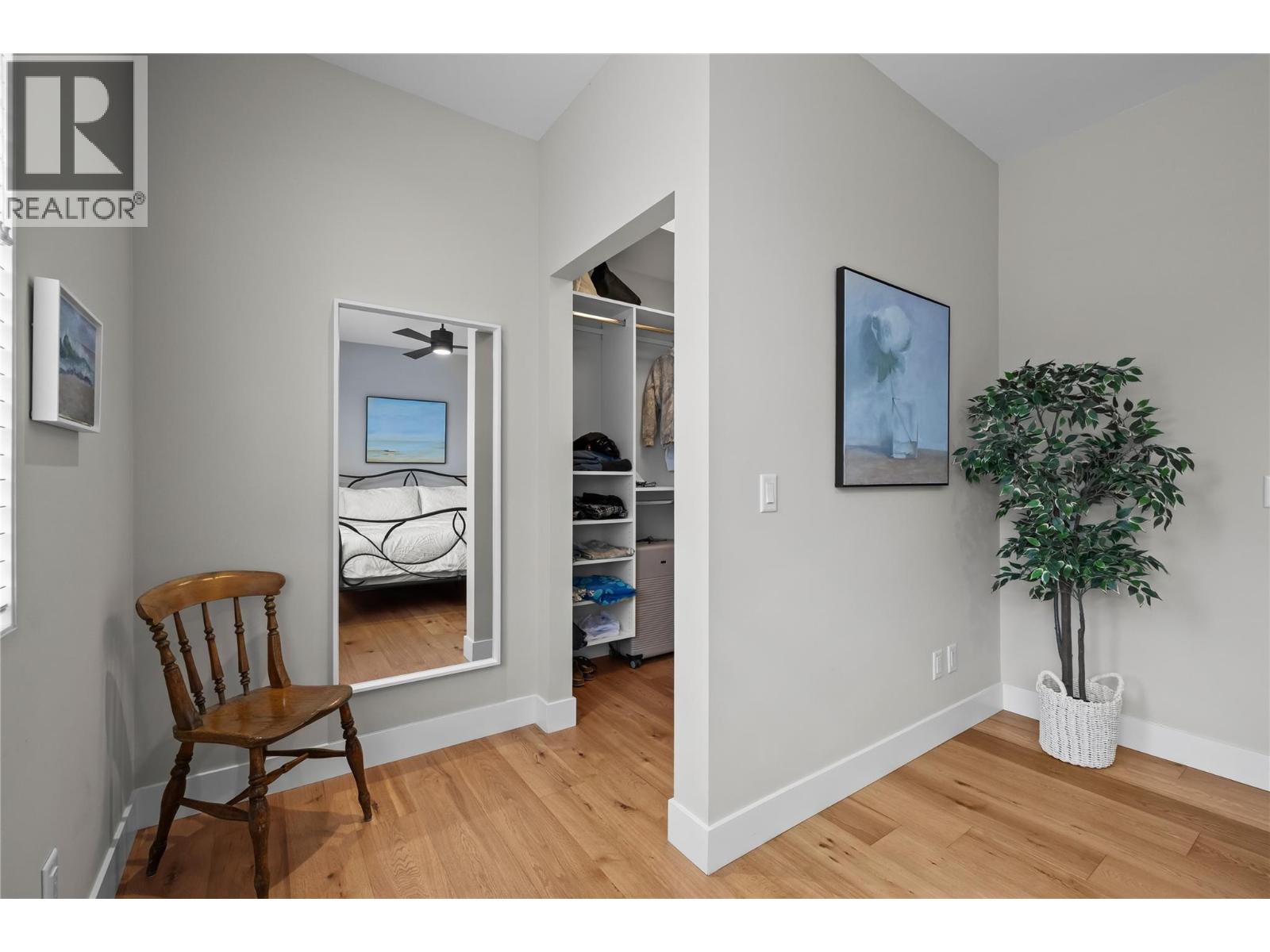 2050 Long Street Property Photo 52