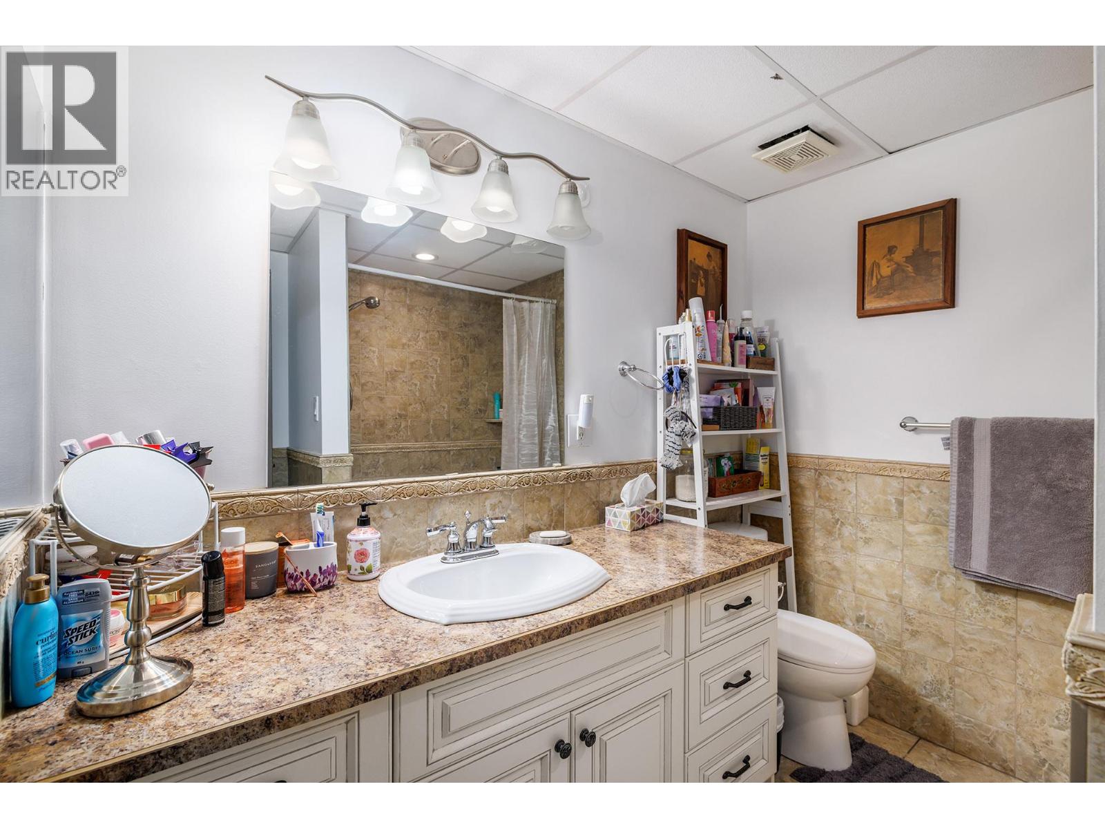 11591 Artela Drive Property Photo 17