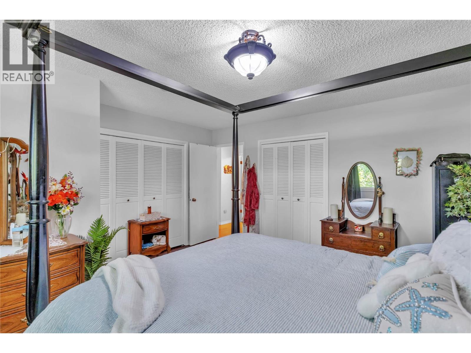 3259 St Amand Road Property Photo 13