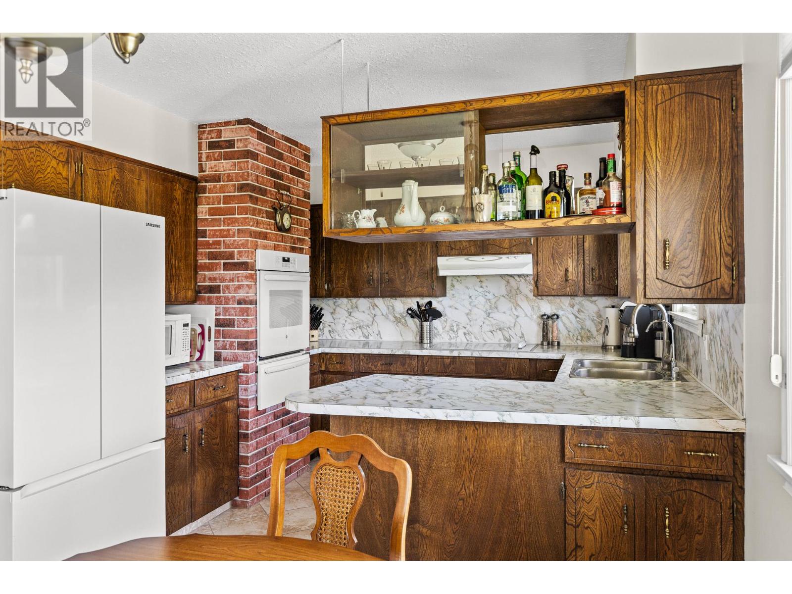 6012 107th Street Property Photo 19