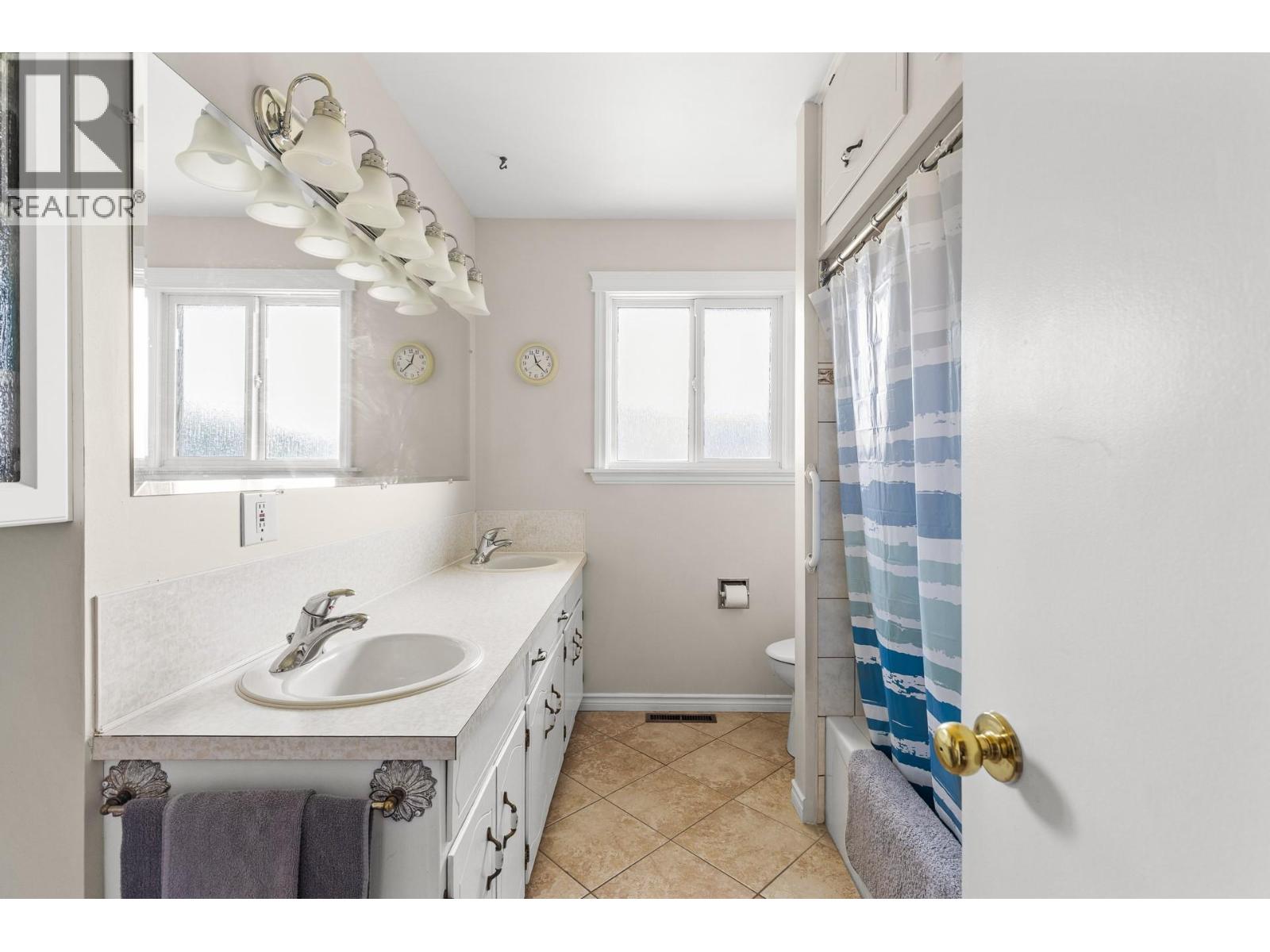 6012 107th Street Property Photo 32