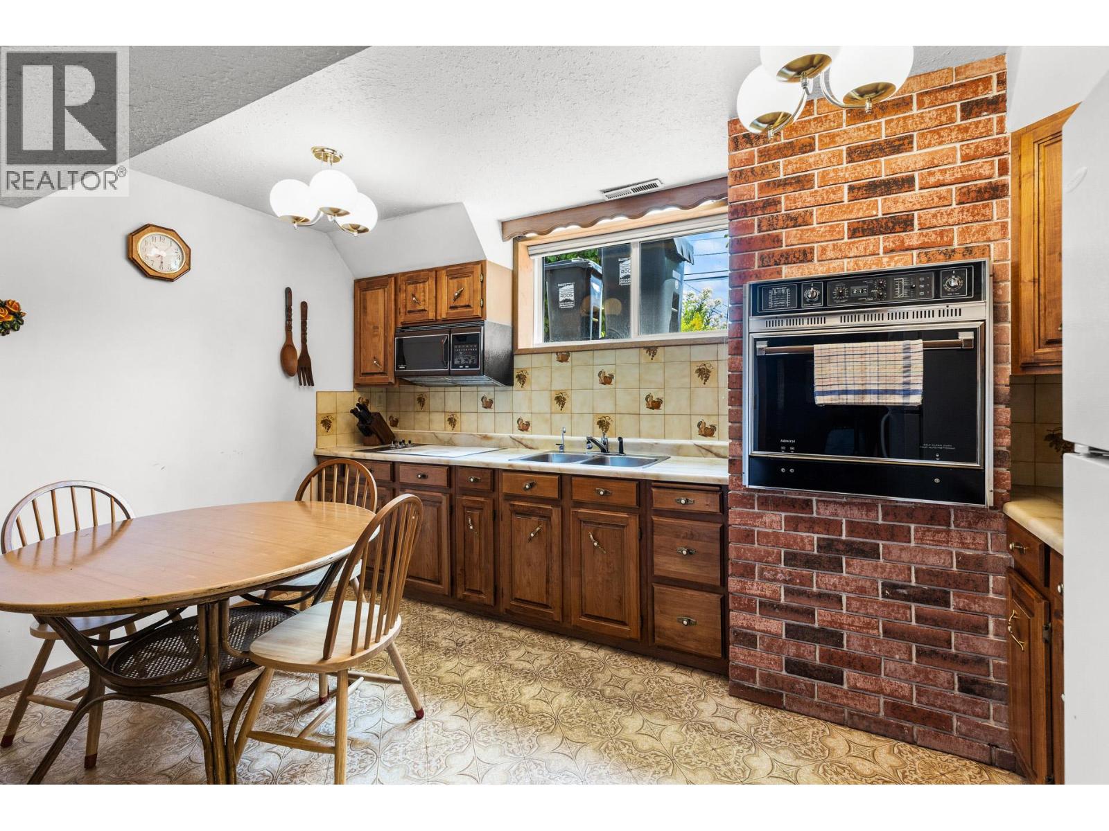 6012 107th Street Property Photo 43