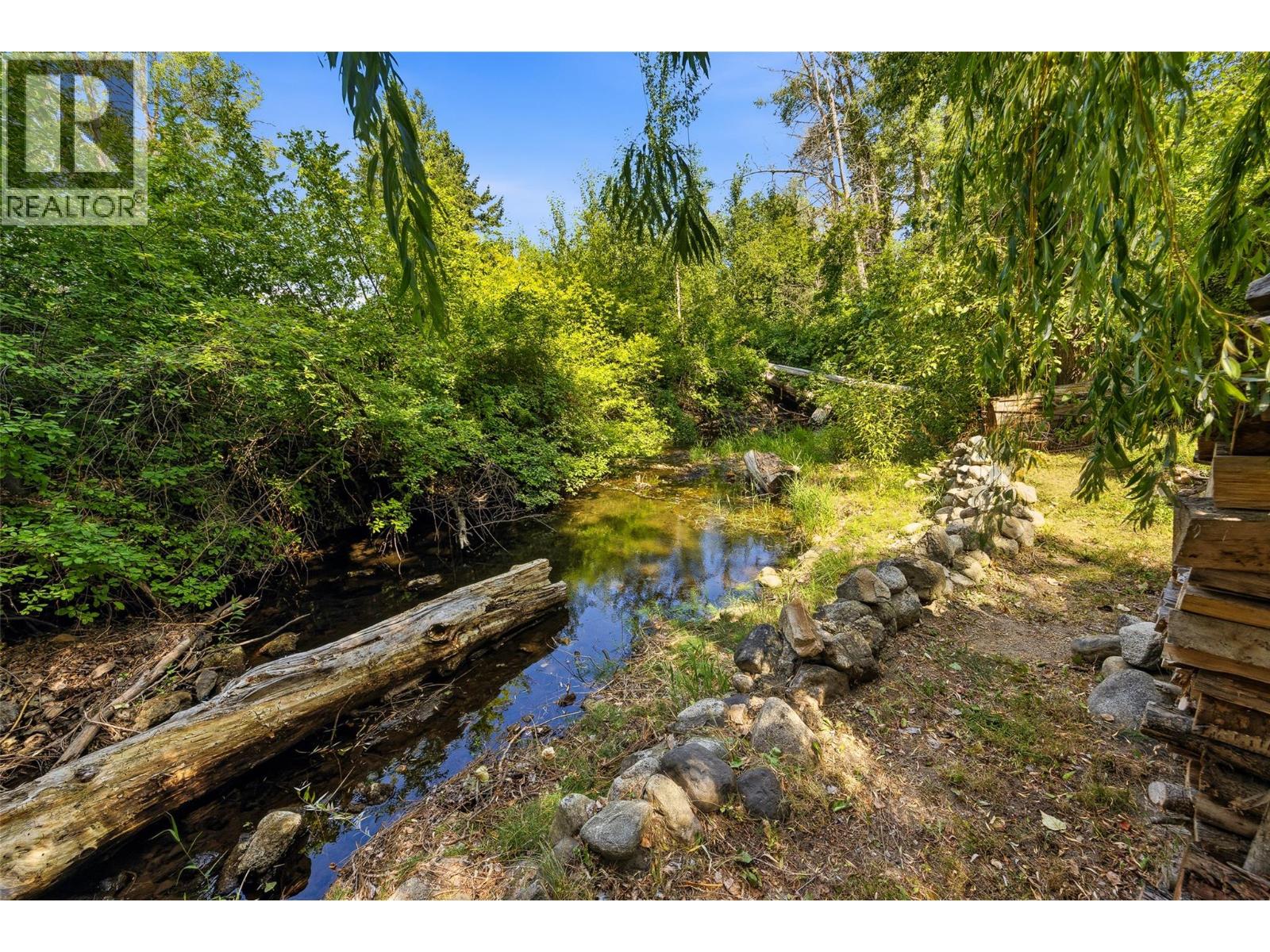 10330 Meadow Road Property Photo 3