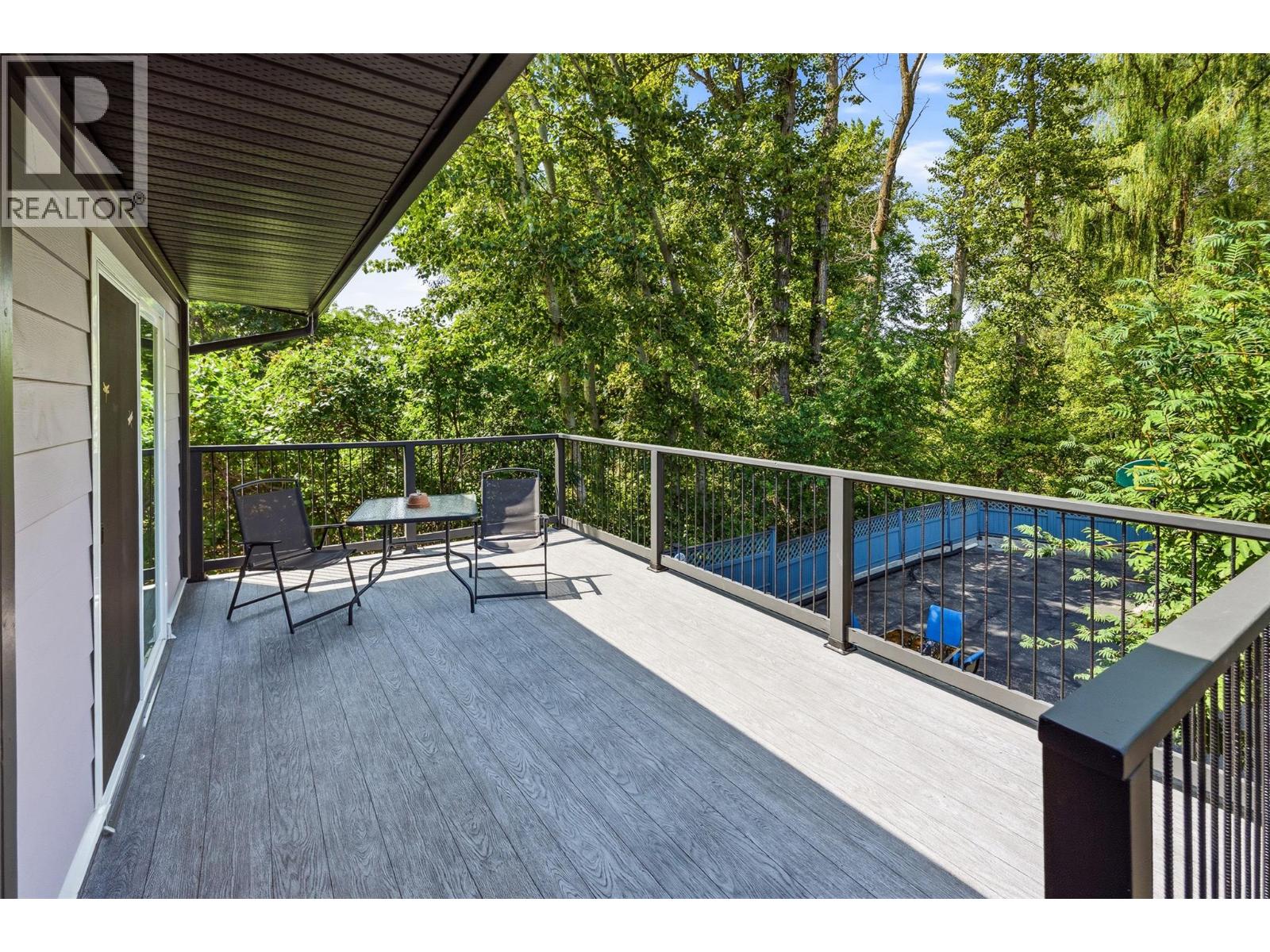 10330 Meadow Road Property Photo 22