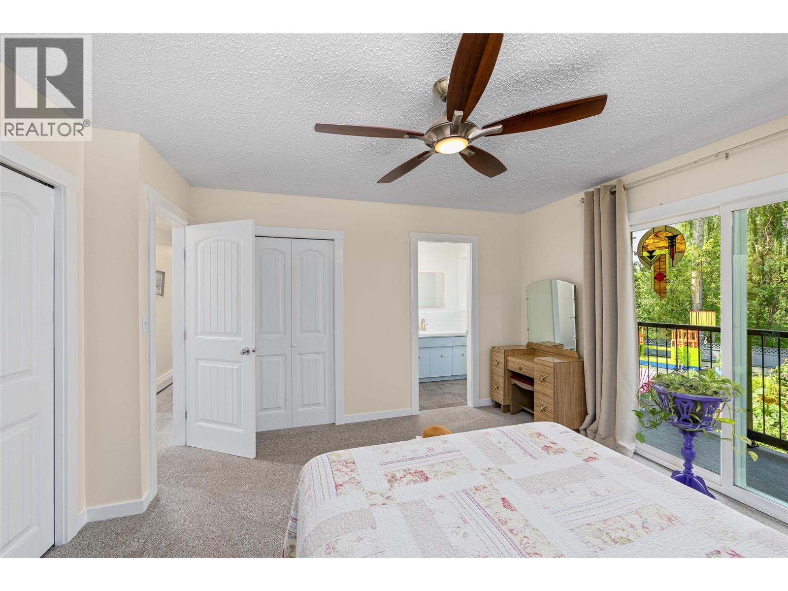 10330 Meadow Road Property Photo 29