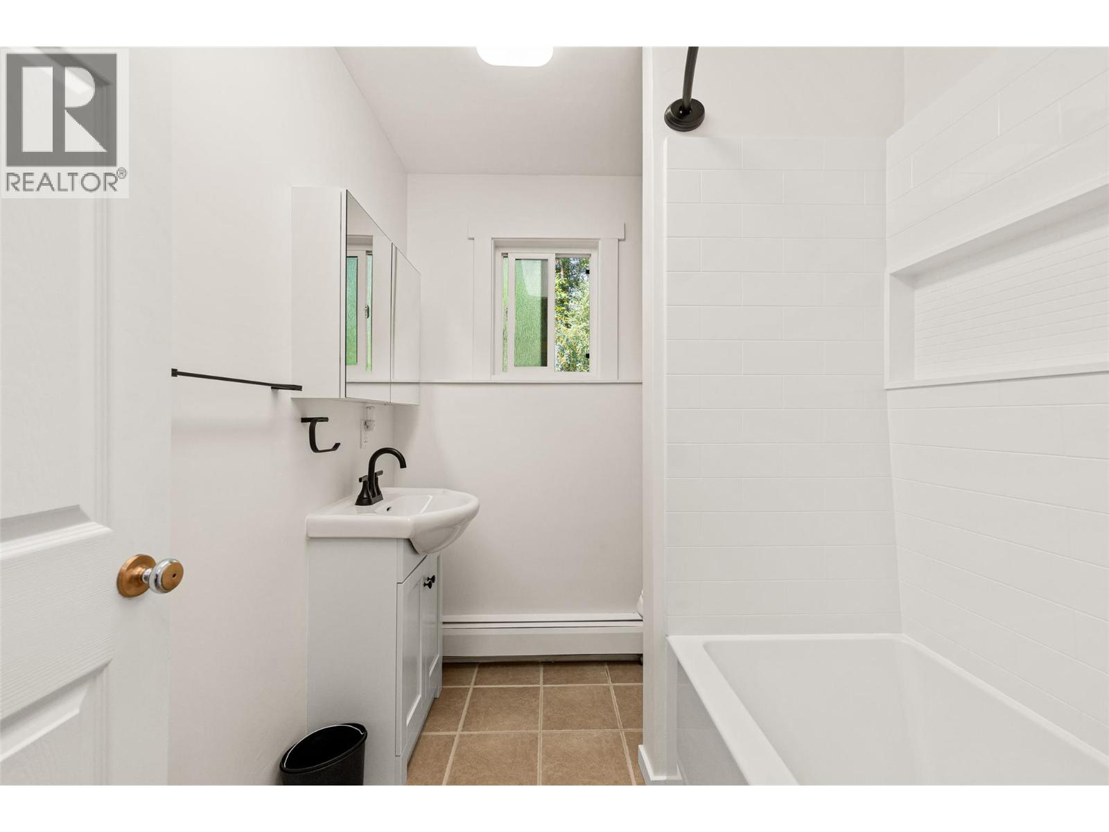 10330 Meadow Road Property Photo 49