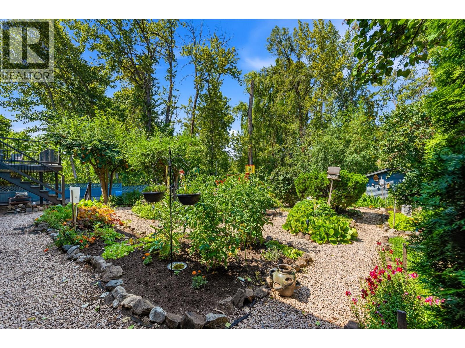10330 Meadow Road Property Photo 54