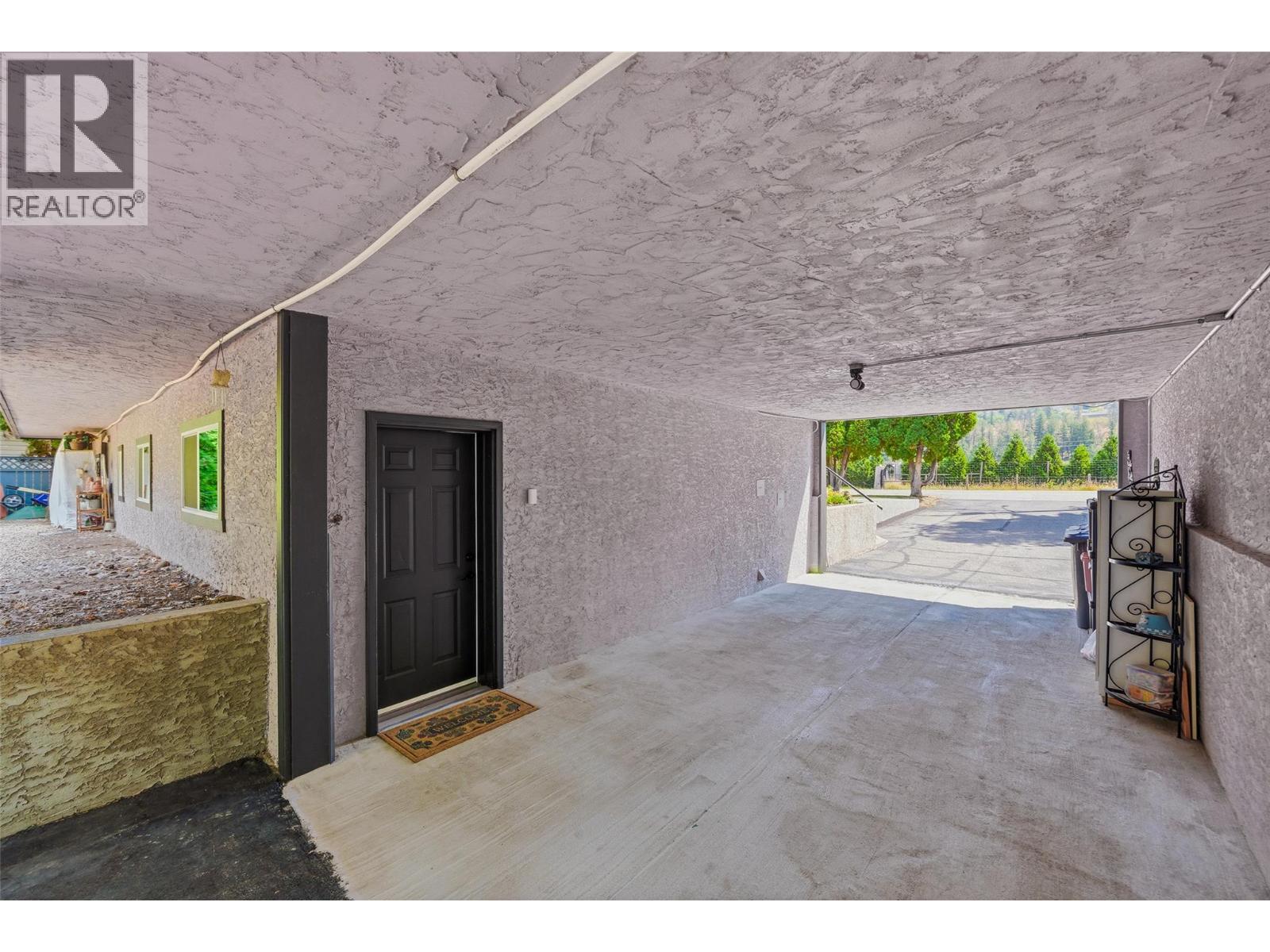 10330 Meadow Road Property Photo 71