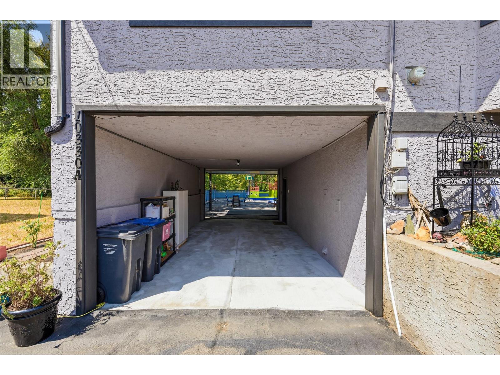 10330 Meadow Road Property Photo 72