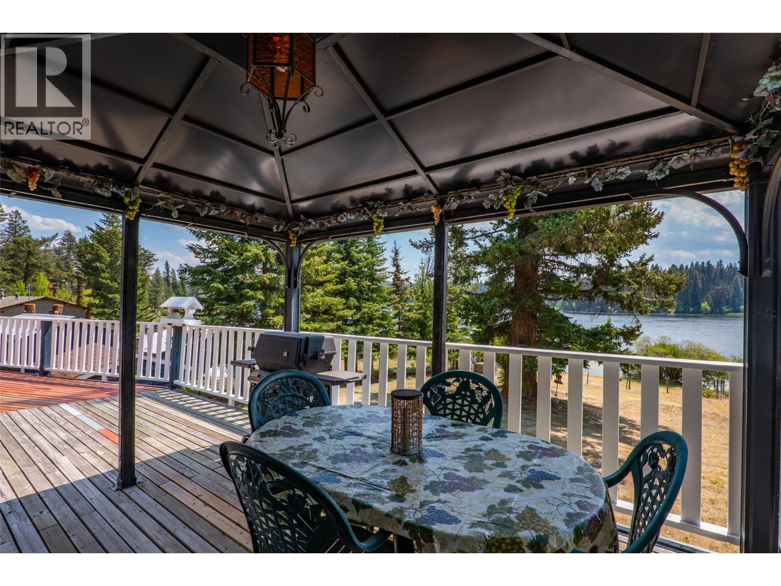 5048 Lauder Road Property Photo 20